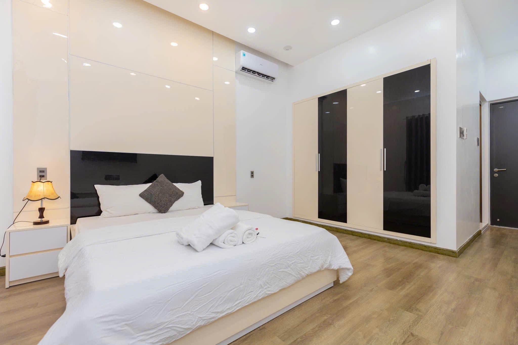 VILLA BÃI SAU 6PN -09LHP NỐI DÀI - Ảnh 3