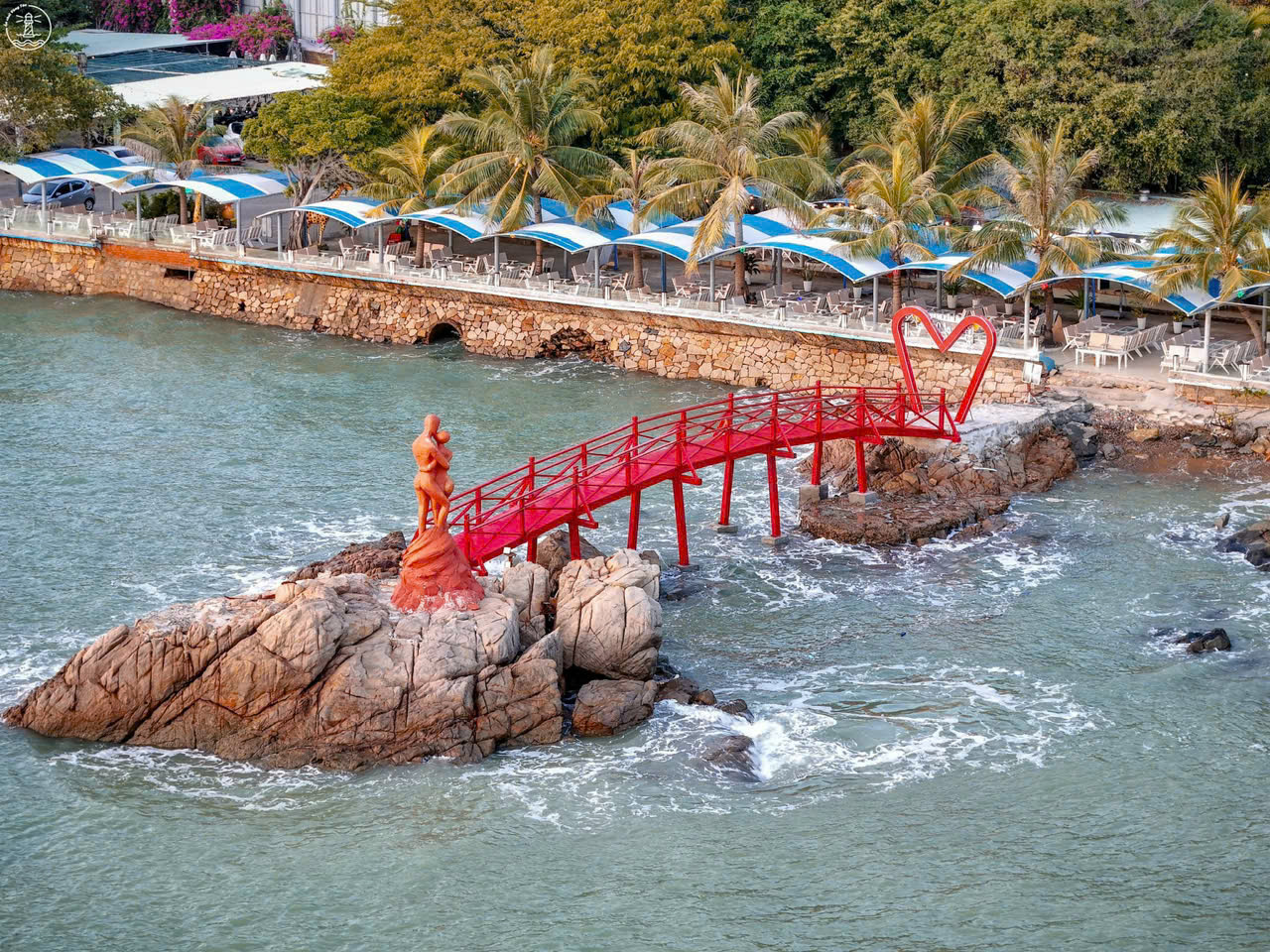 Cầu Tình Yêu Hòn Rù Rì: Nét lãng mạn Vũng Tàu - hình 2