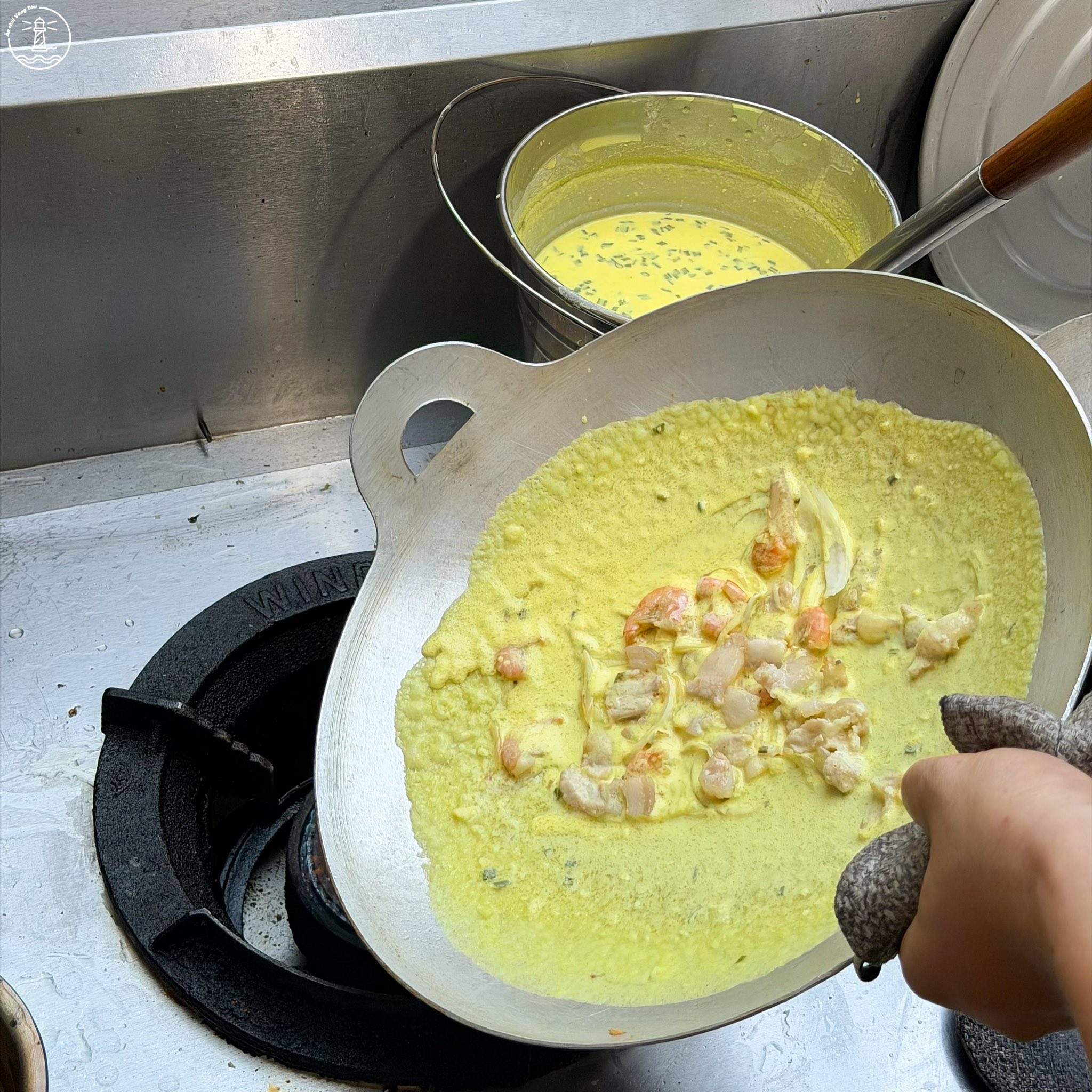 Bánh Xèo Bà Ngoại Vũng Tàu: Bí Quyết Hương Vị Miền Tây - hình 14