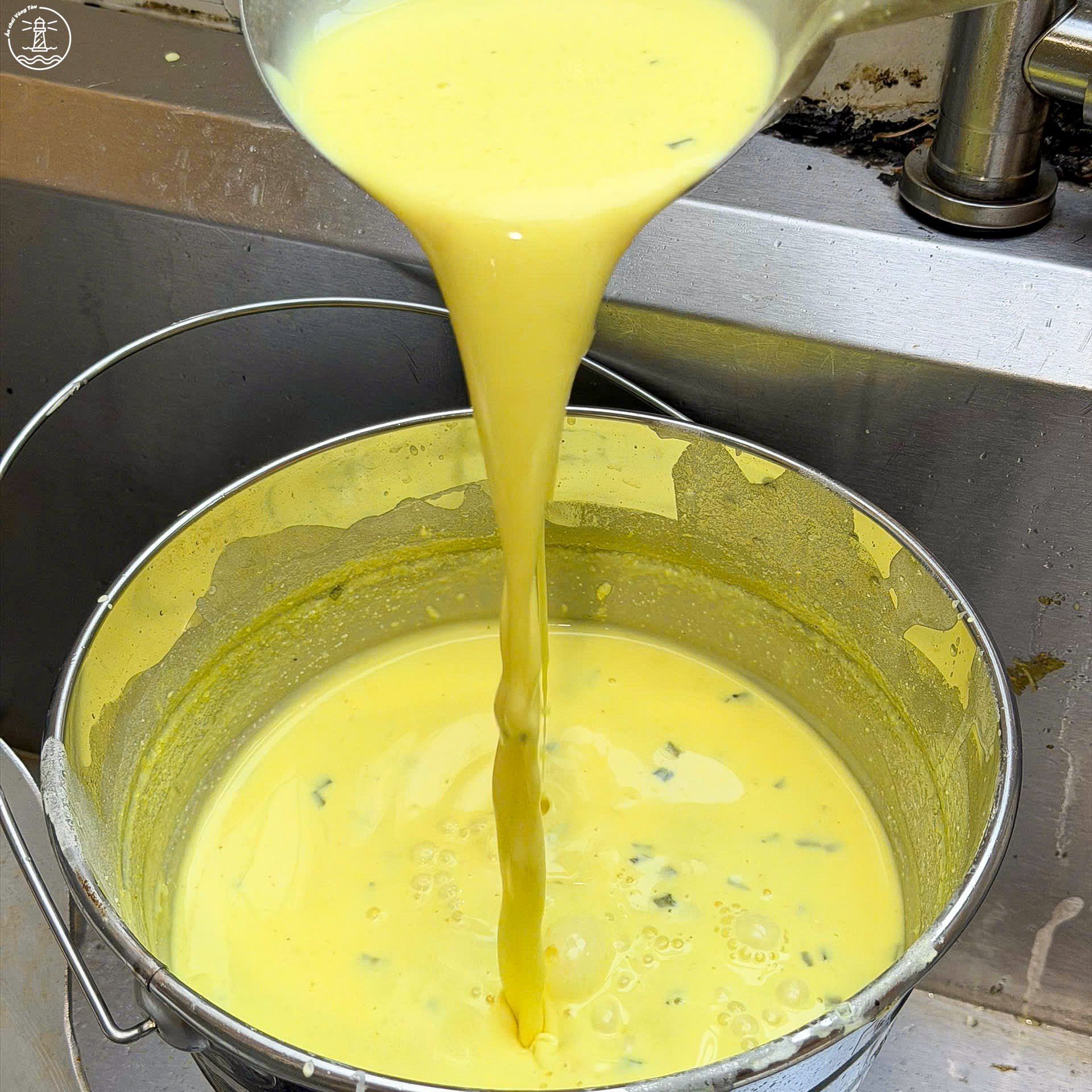 Bánh Xèo Bà Ngoại Vũng Tàu: Bí Quyết Hương Vị Miền Tây - hình 16