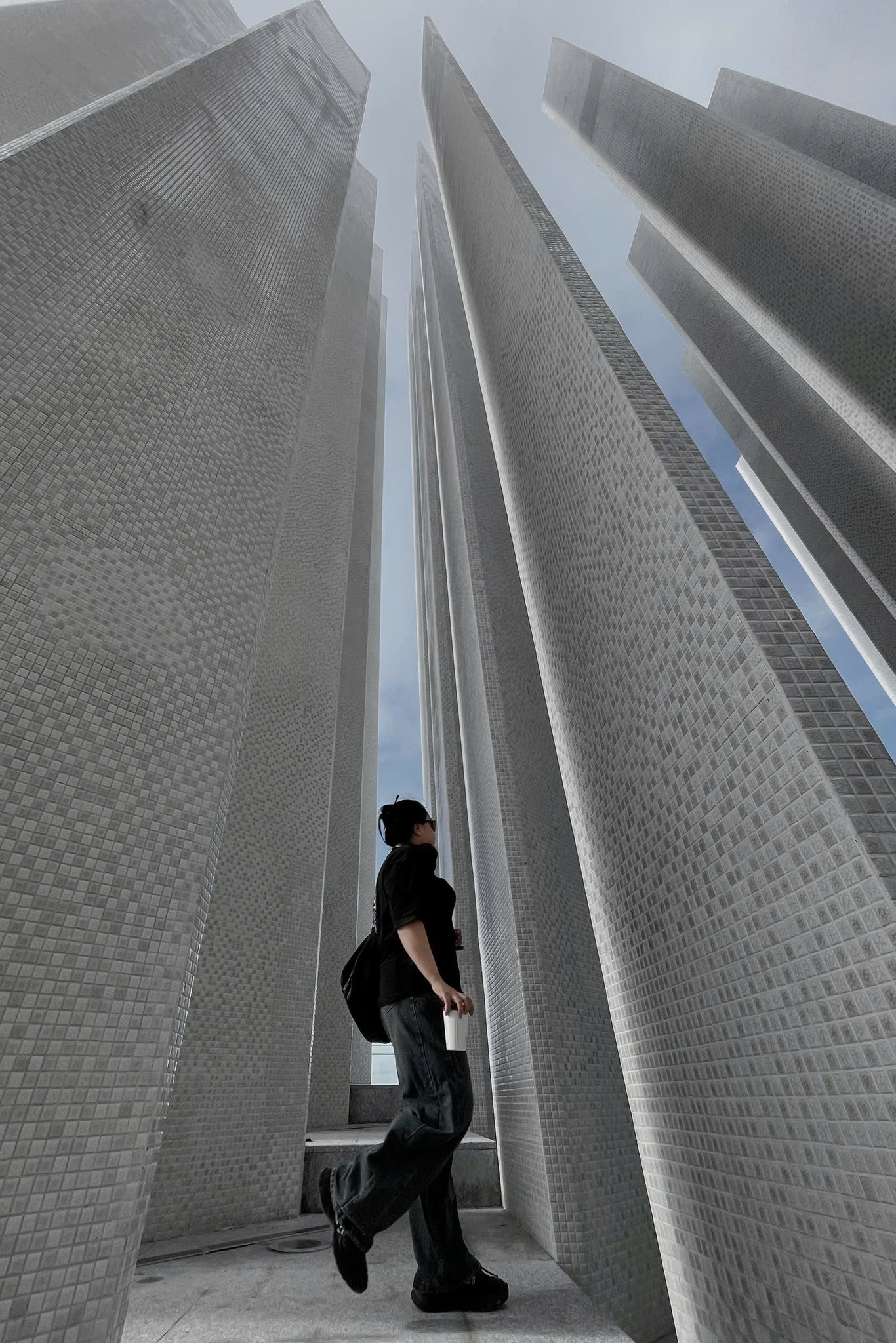 Tháp Tam Thắng Vũng Tàu: Biểu Tượng Kiến Trúc & Hành Trình Lịch Sử - hình 16