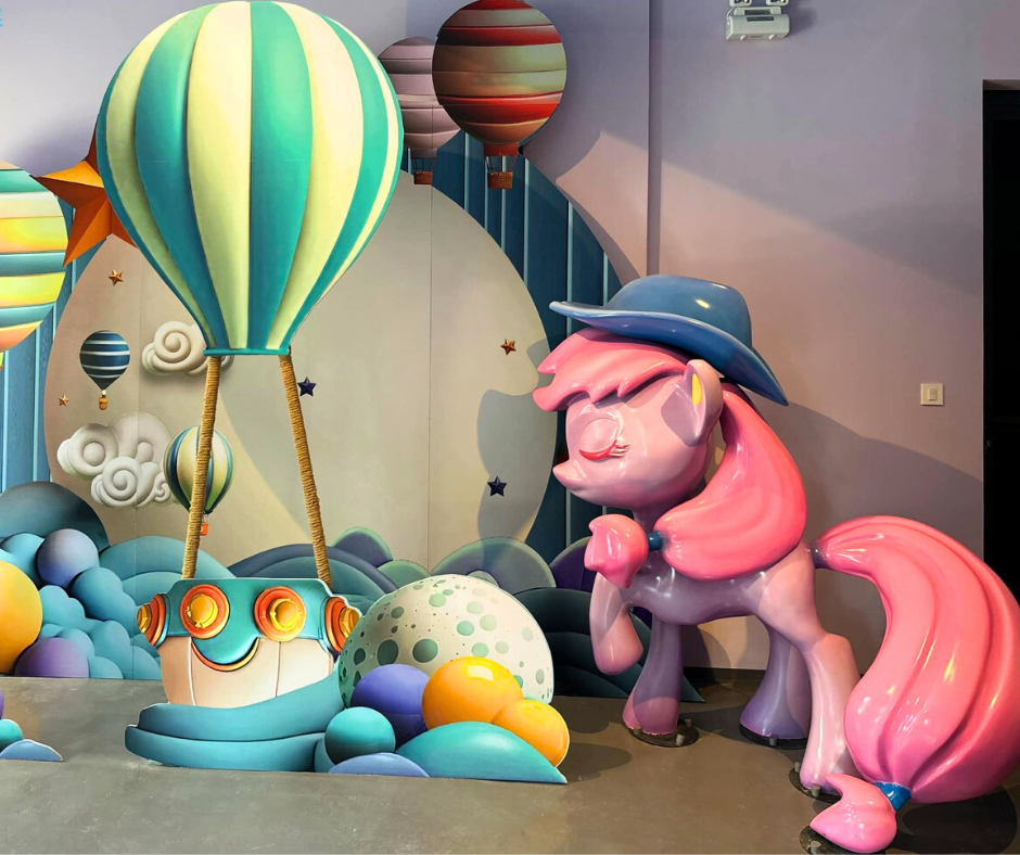 Wonder Museum Hồ Tràm: Lạc bước vào thế giới cổ tích rực rỡ - hình 21