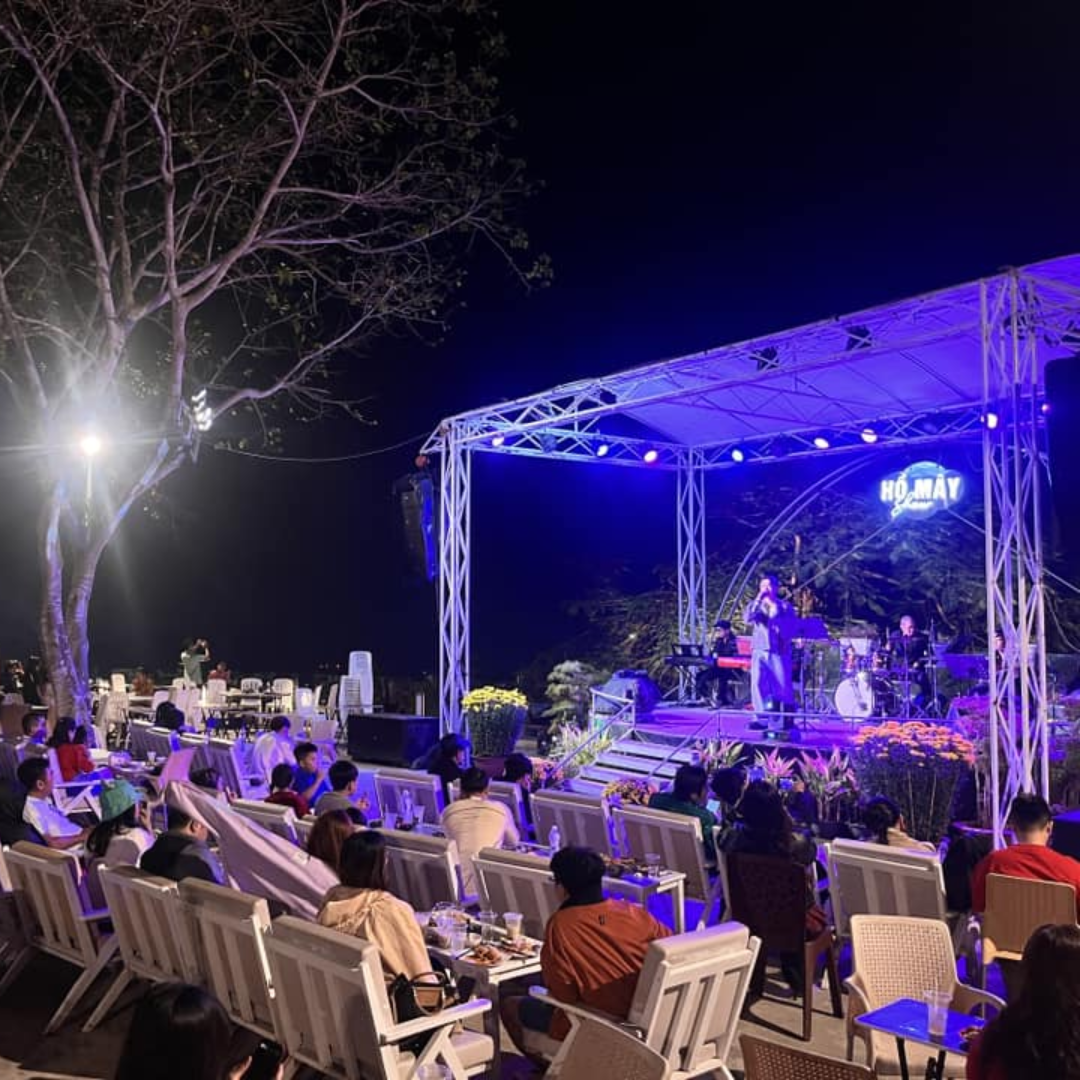 Tour đêm Hồ Mây: Góc nhìn khác lạ về Vũng Tàu từ độ cao 250m - hình 8