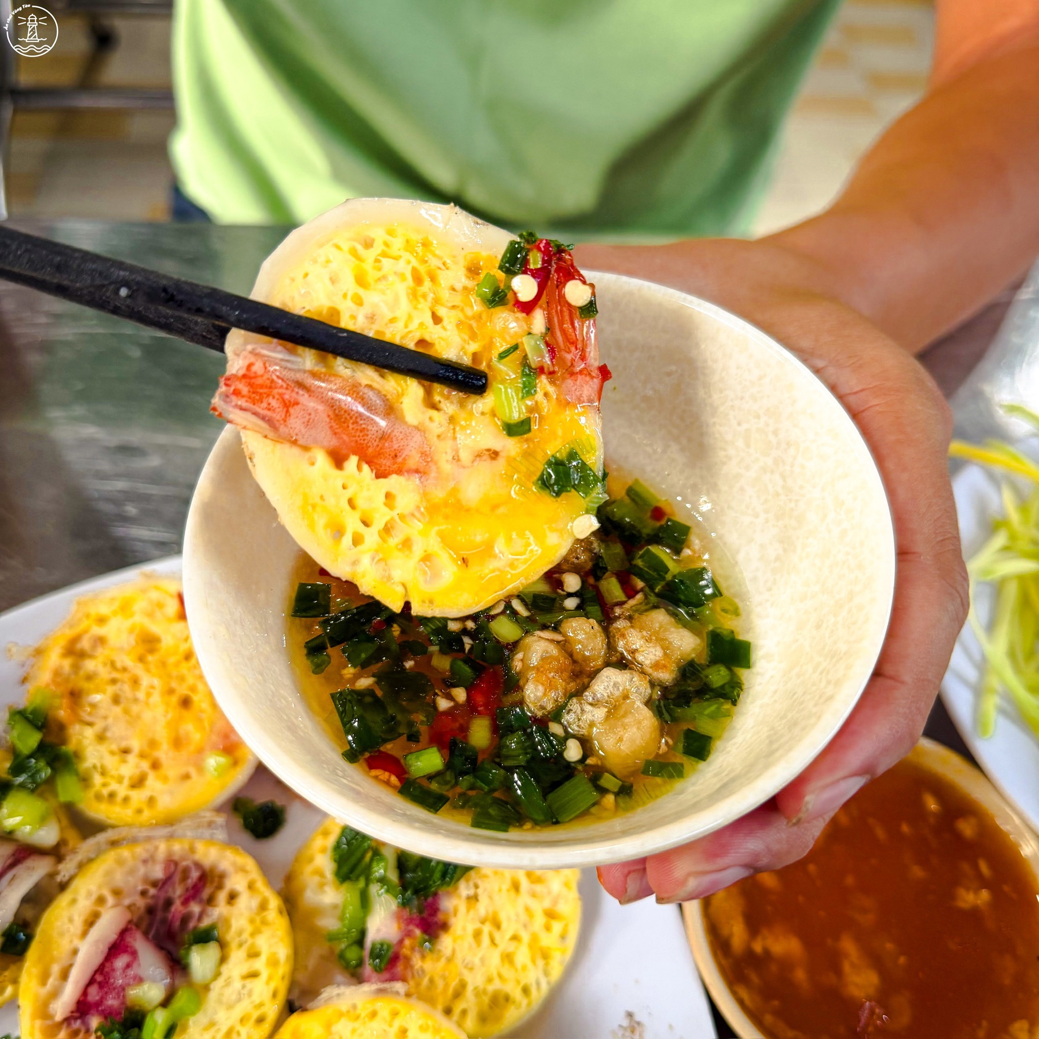 Bánh căn Nha Trang tại Vũng Tàu: Vị tôm mực tươi rói phố Tú Sương - hình 6