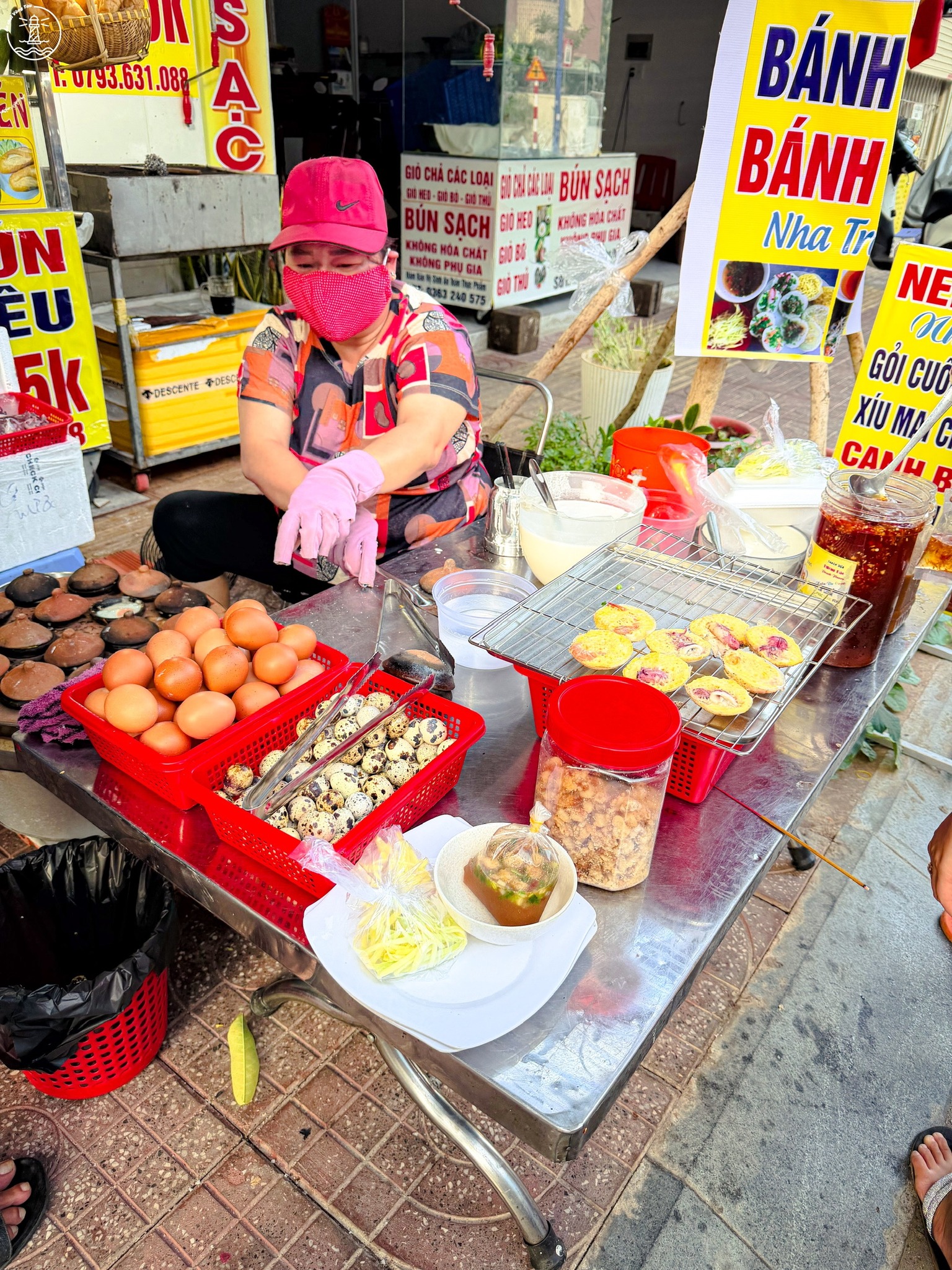 Bánh căn Nha Trang tại Vũng Tàu: Vị tôm mực tươi rói phố Tú Sương - hình 10