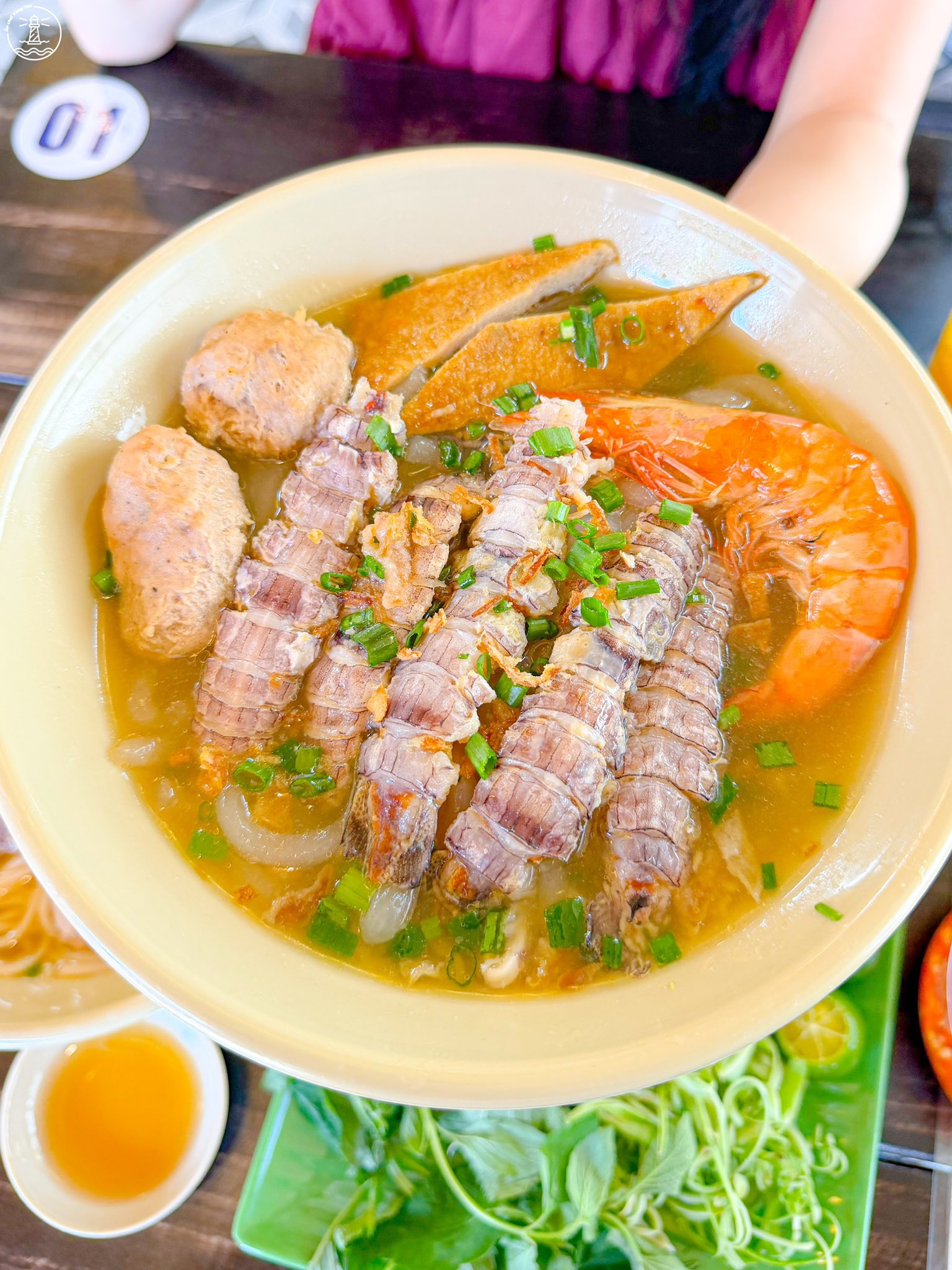 Bún bề bề A Phương Vũng Tàu: Chút vị lạ cho bữa sáng phố biển - hình 5