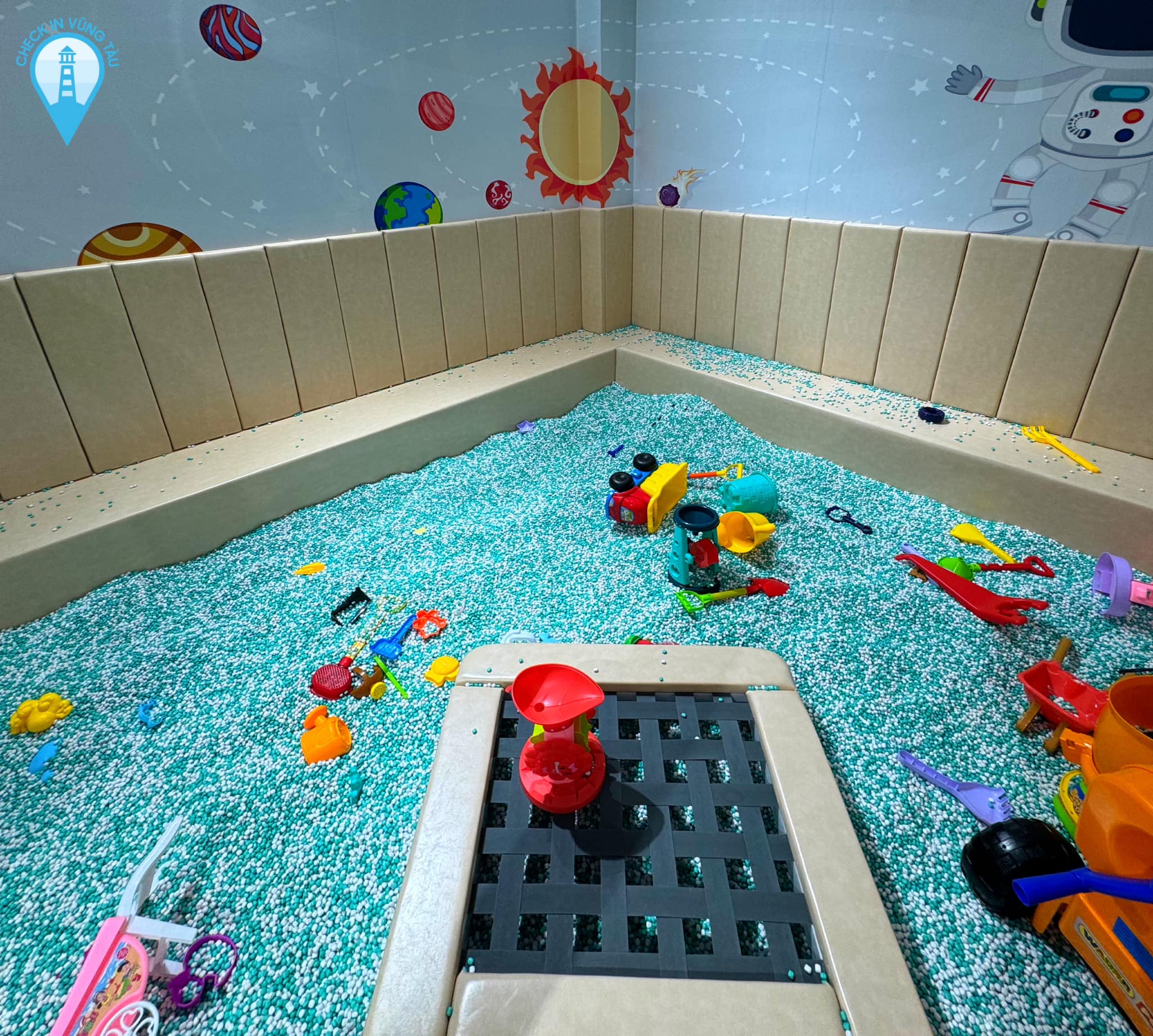 Leona Premium Kids Cafe Vũng Tàu: Thế giới thu nhỏ cho bé - hình 11
