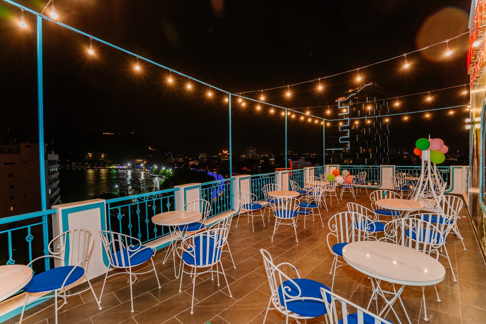 Montana Rooftop Vũng Tàu: Điểm Hẹn Chill View Biển Cực Thơ - hình 11
