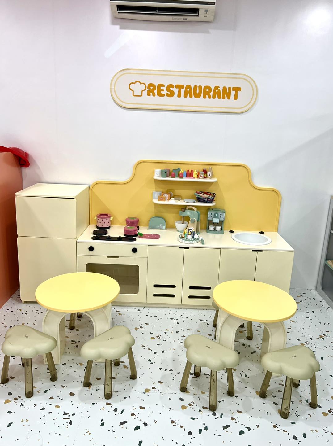 Leona Premium Kids Cafe Vũng Tàu: Thế giới thu nhỏ cho bé - hình 18