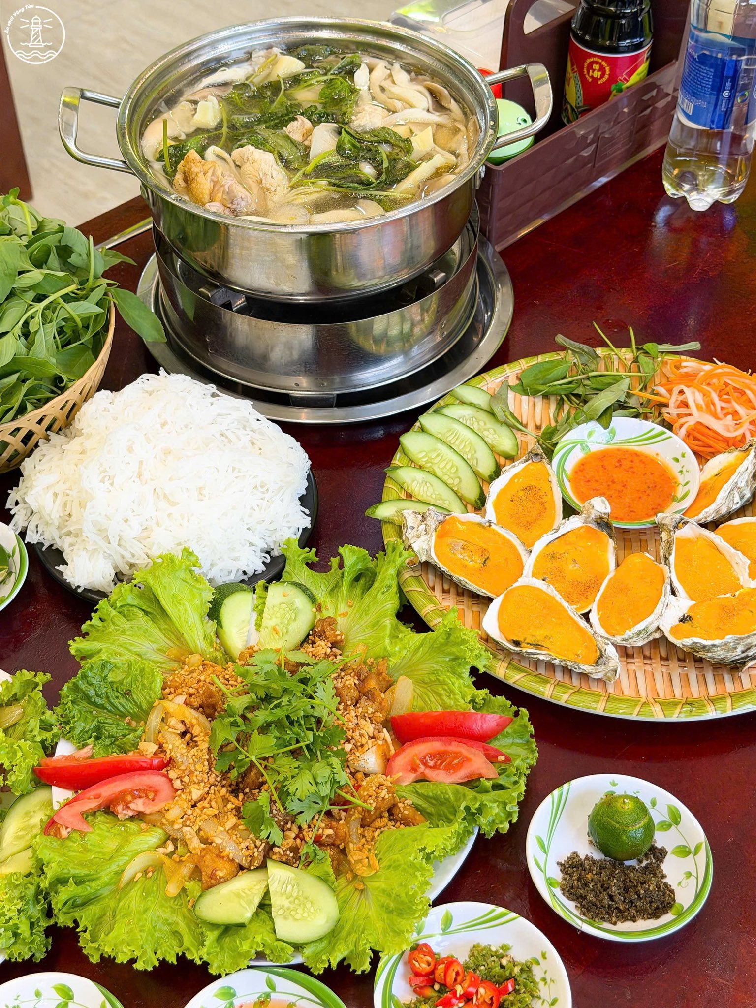 Lẩu Gà Lá É Thanh Xuân Vũng Tàu: Vị Phú Yên giữa lòng phố biển - hình 6