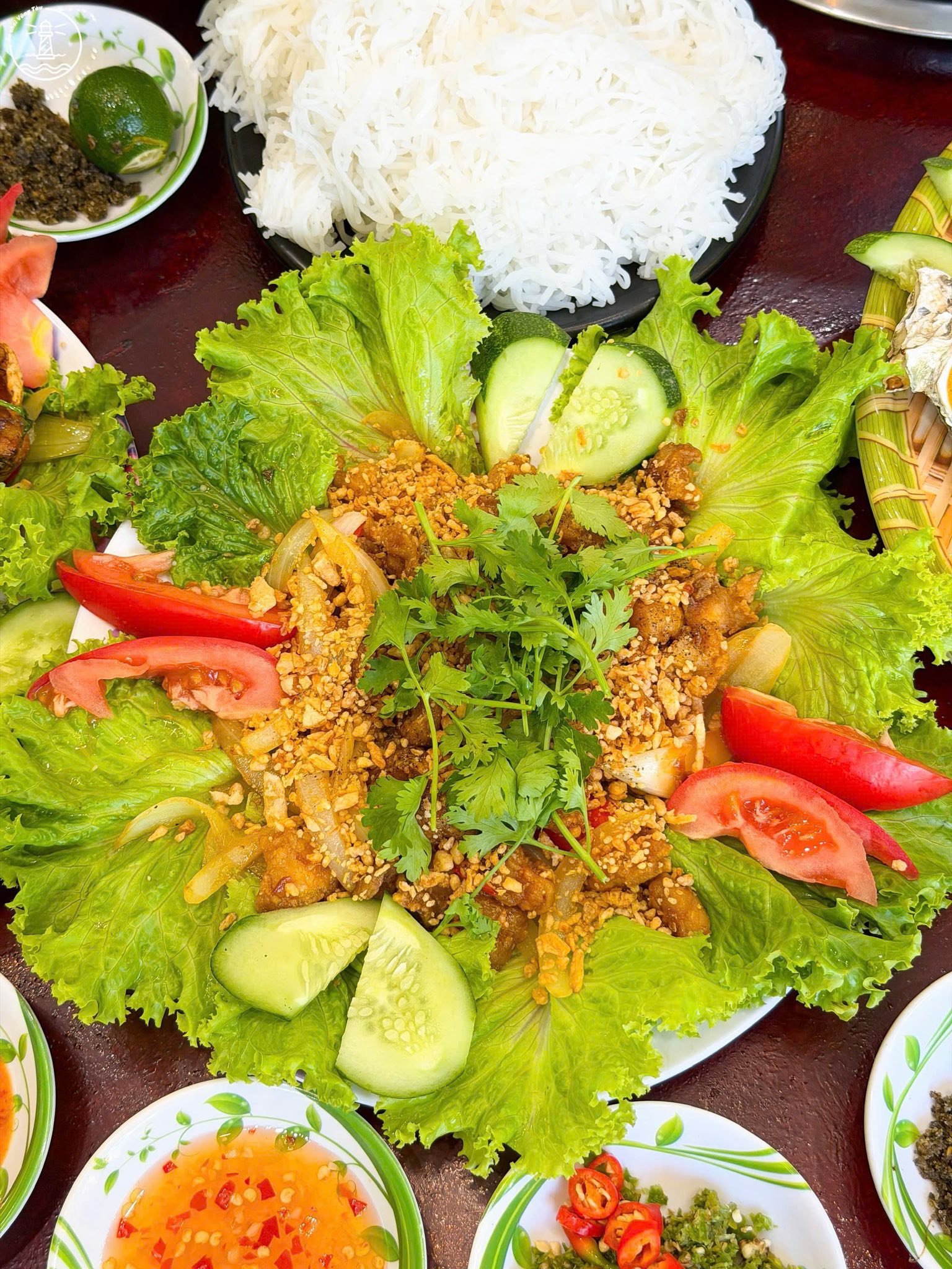 Lẩu Gà Lá É Thanh Xuân Vũng Tàu: Vị Phú Yên giữa lòng phố biển - hình 15