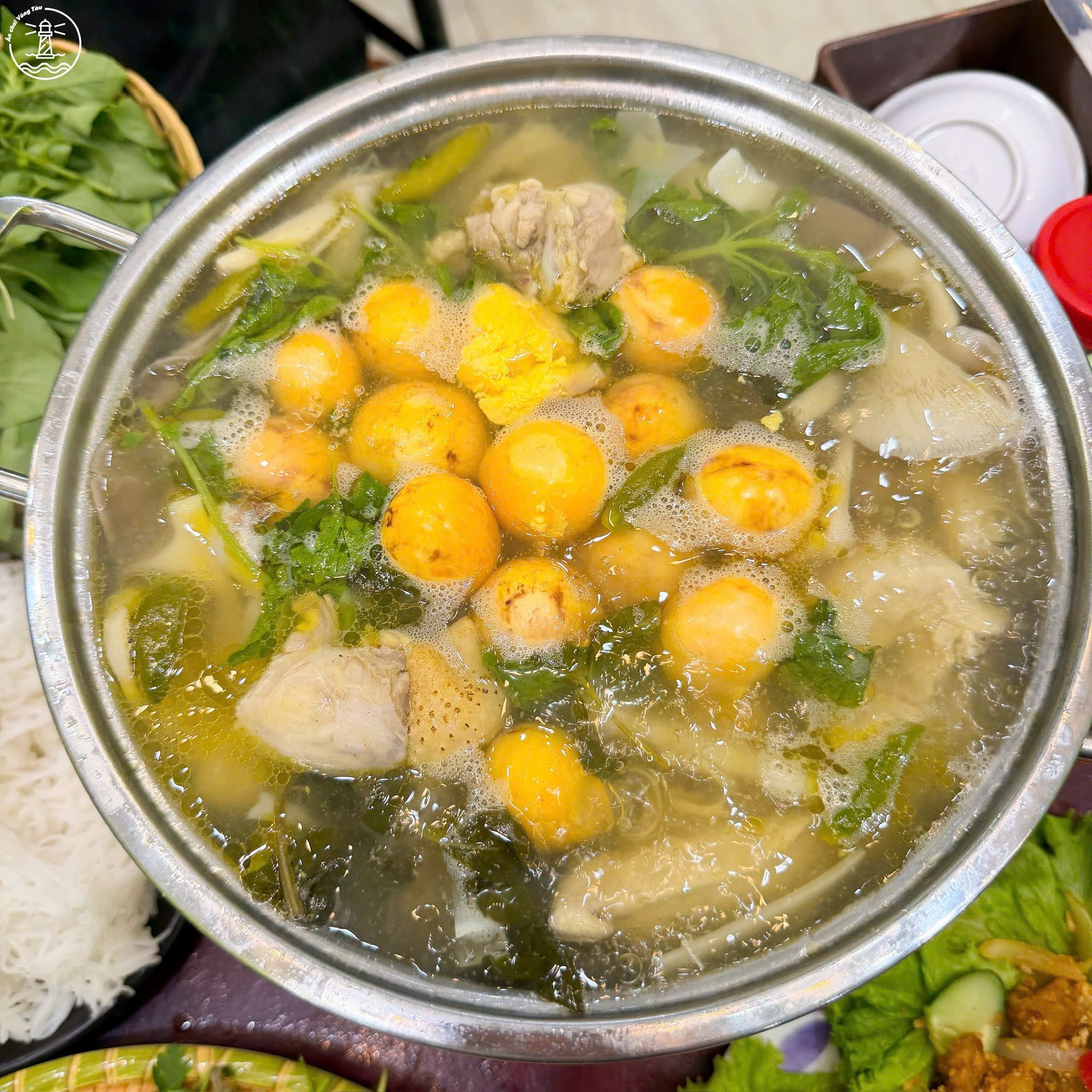 Lẩu Gà Lá É Thanh Xuân Vũng Tàu: Vị Phú Yên giữa lòng phố biển - hình 10