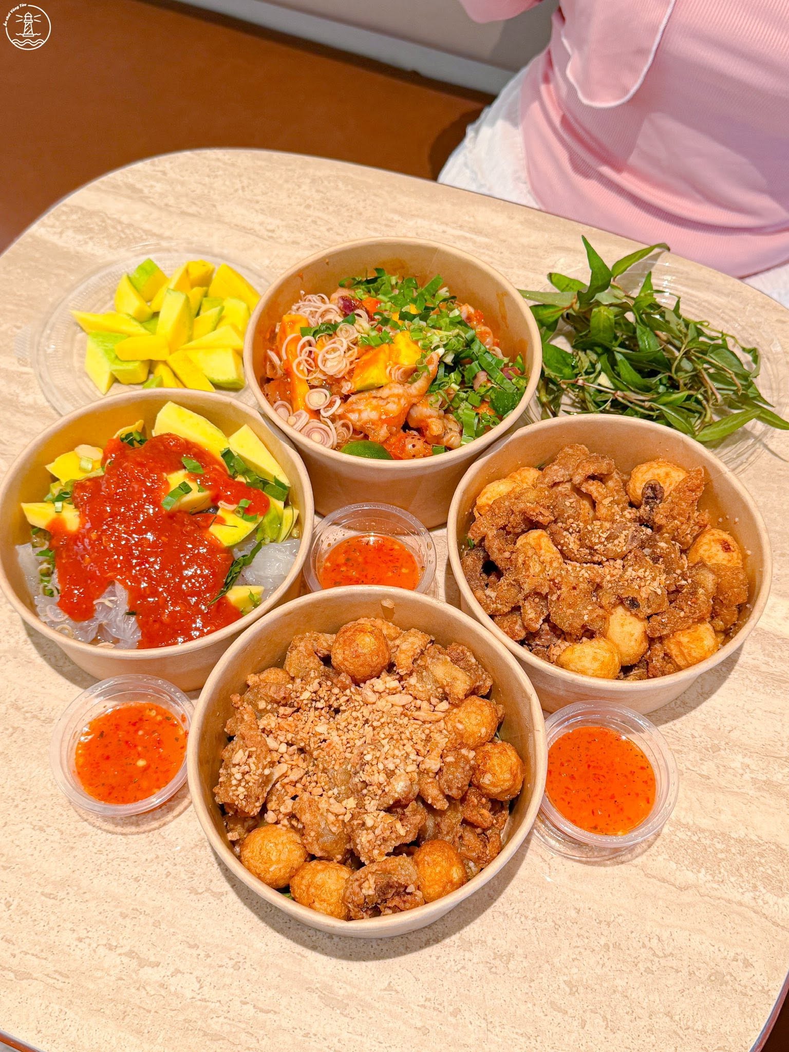 Ăn vặt Tini Vũng Tàu: Gây nghiện với chân gà mắm tỏi đậm vị - hình 16