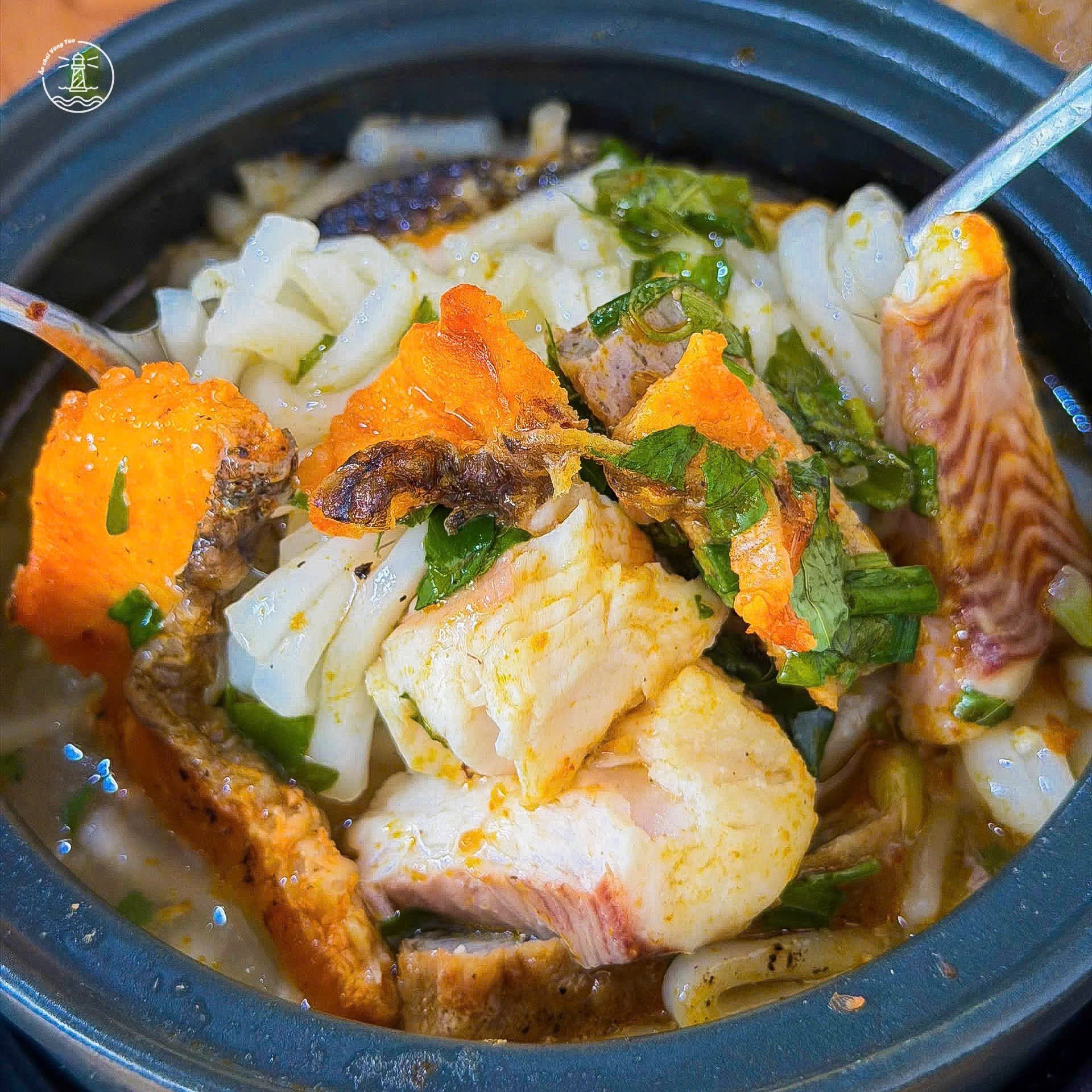 Bánh Canh Cá Lóc A Cay Vũng Tàu: Hương Vị Lạ Miệng Khó Quên - hình 3
