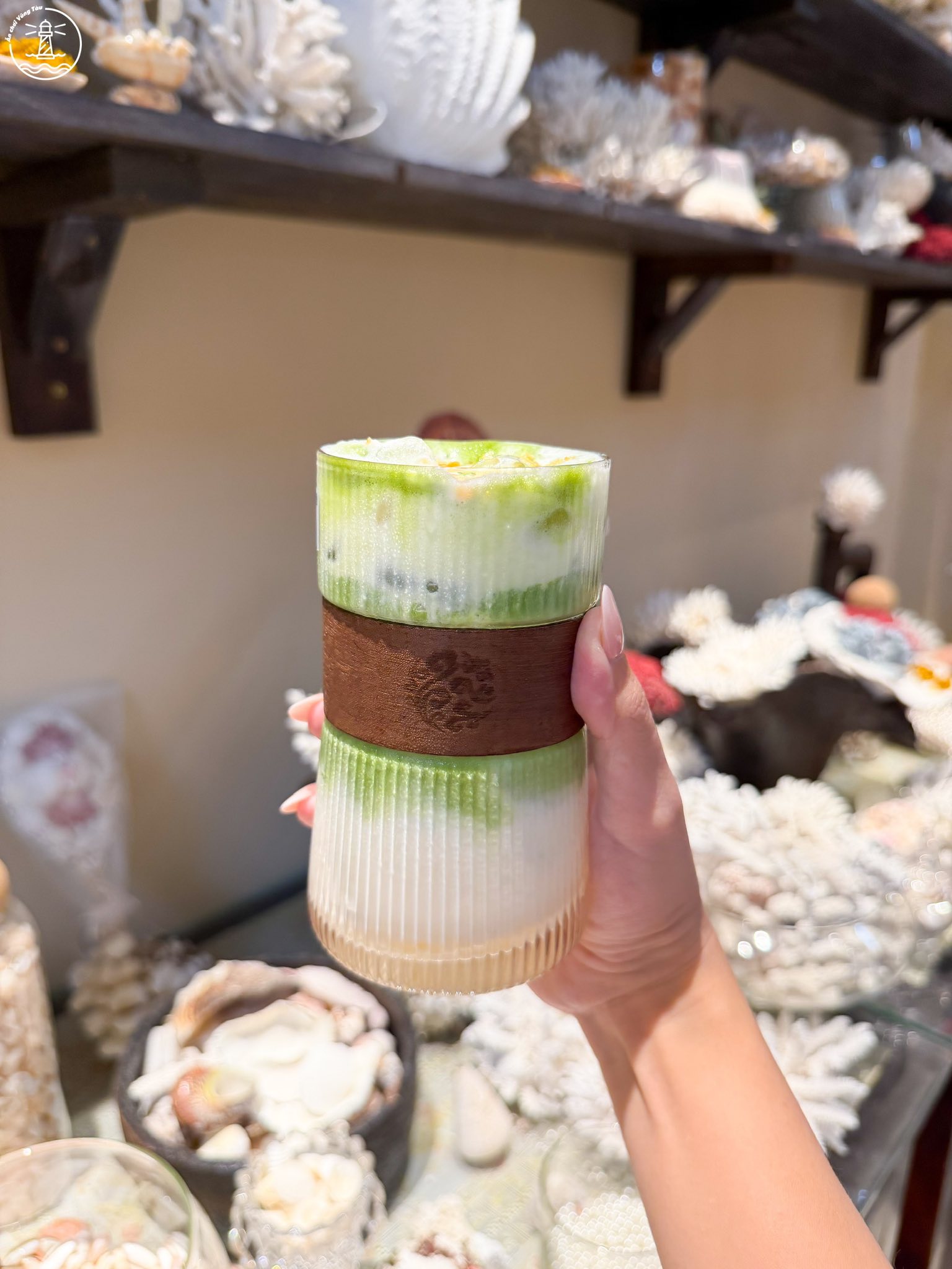 Bụi Dã Quán Vũng Tàu: Cafe Workshop Vỏ Sò Độc Đáo Bãi Sau - hình 11