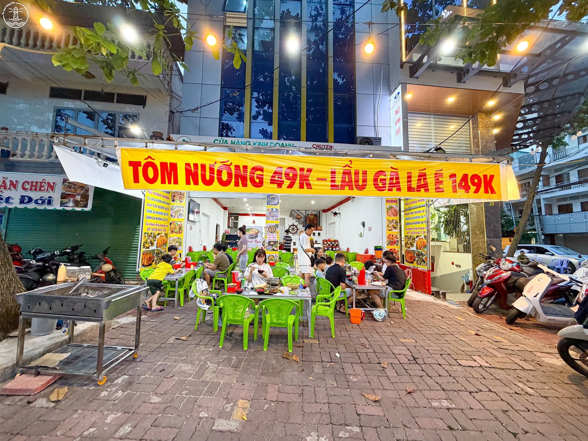 Lẩu gà lá é Nam Vương Vũng Tàu vị đậm đà cho hội mê ẩm thực - hình 2