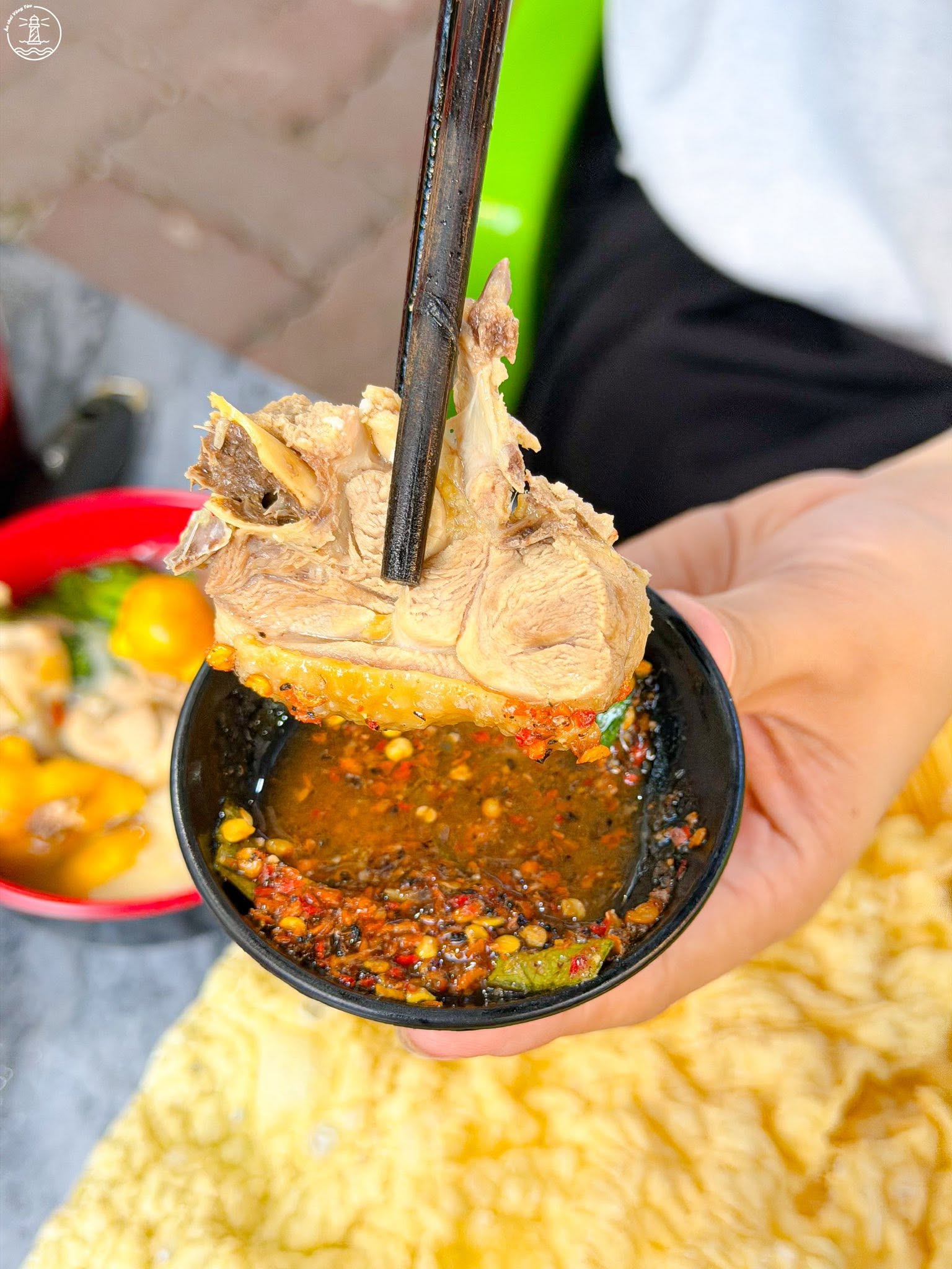 Lẩu gà lá é Nam Vương Vũng Tàu vị đậm đà cho hội mê ẩm thực - hình 3