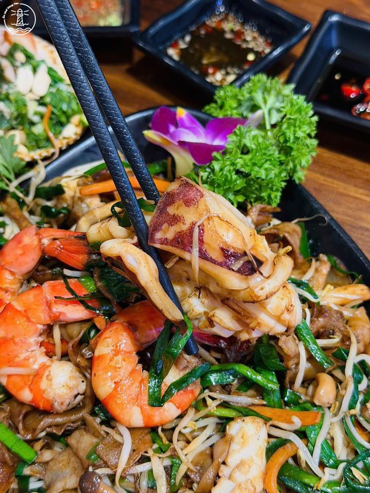 Ốc Hòa Vũng Tàu: Thưởng hải sản tươi bên hoàng hôn Bãi Dứa - hình 7