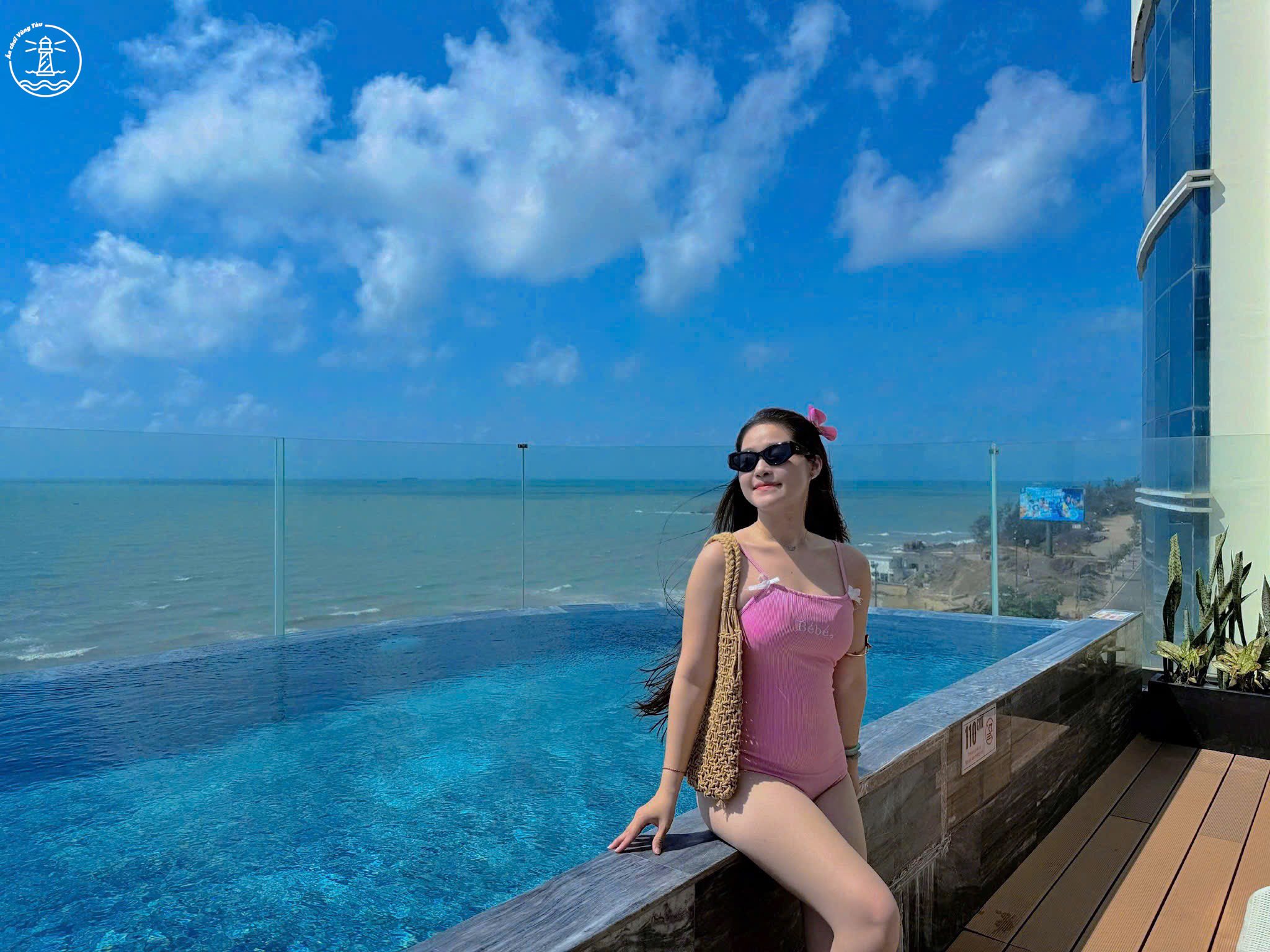 One Season Boutique Vũng Tàu: Nghỉ dưỡng sang xịn sát biển Bãi Sau - hình 2