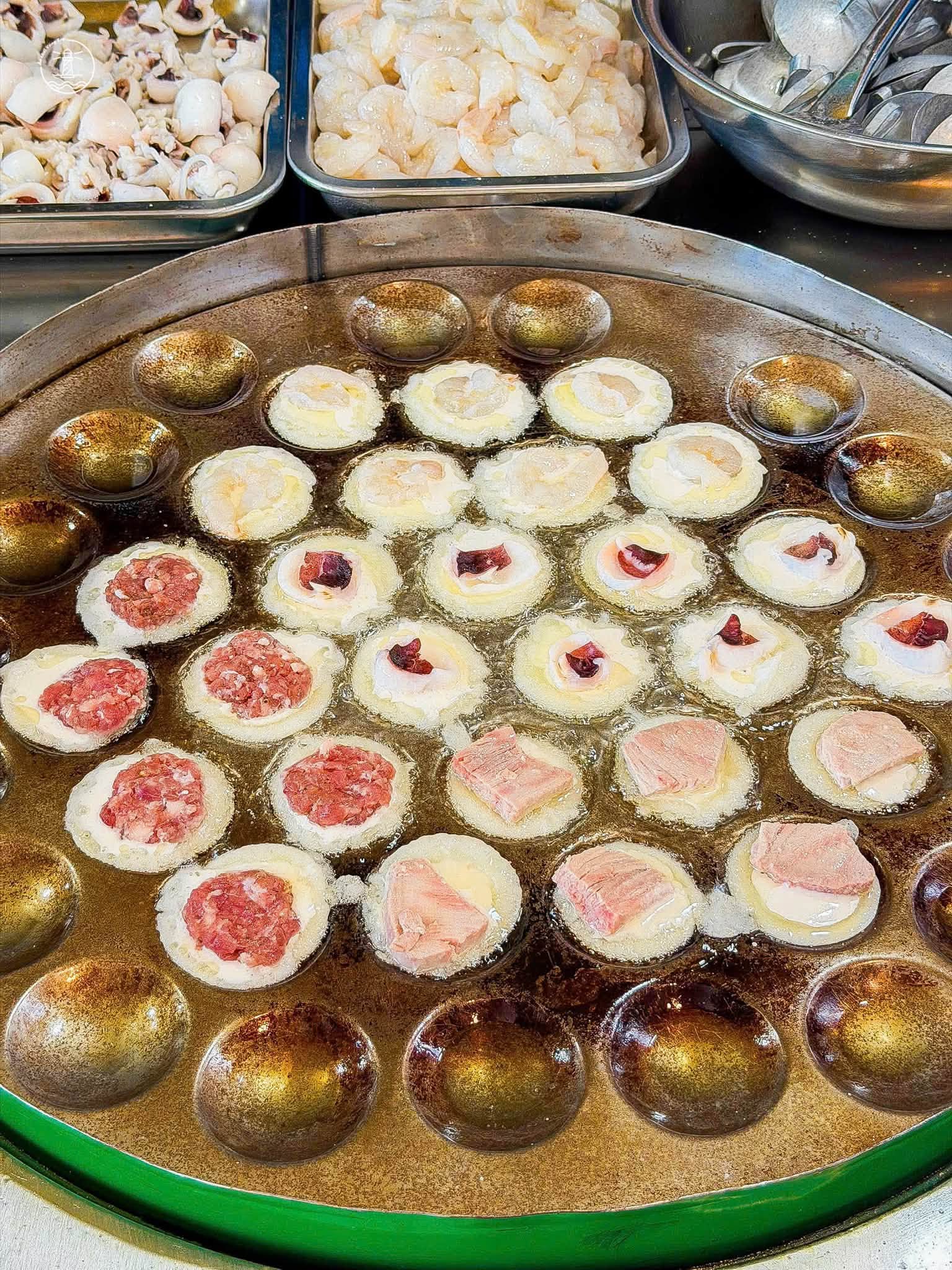Bánh khọt Dì Hoa Vũng Tàu: Trải nghiệm vị lạ từ cá ngừ đại dương - hình 5