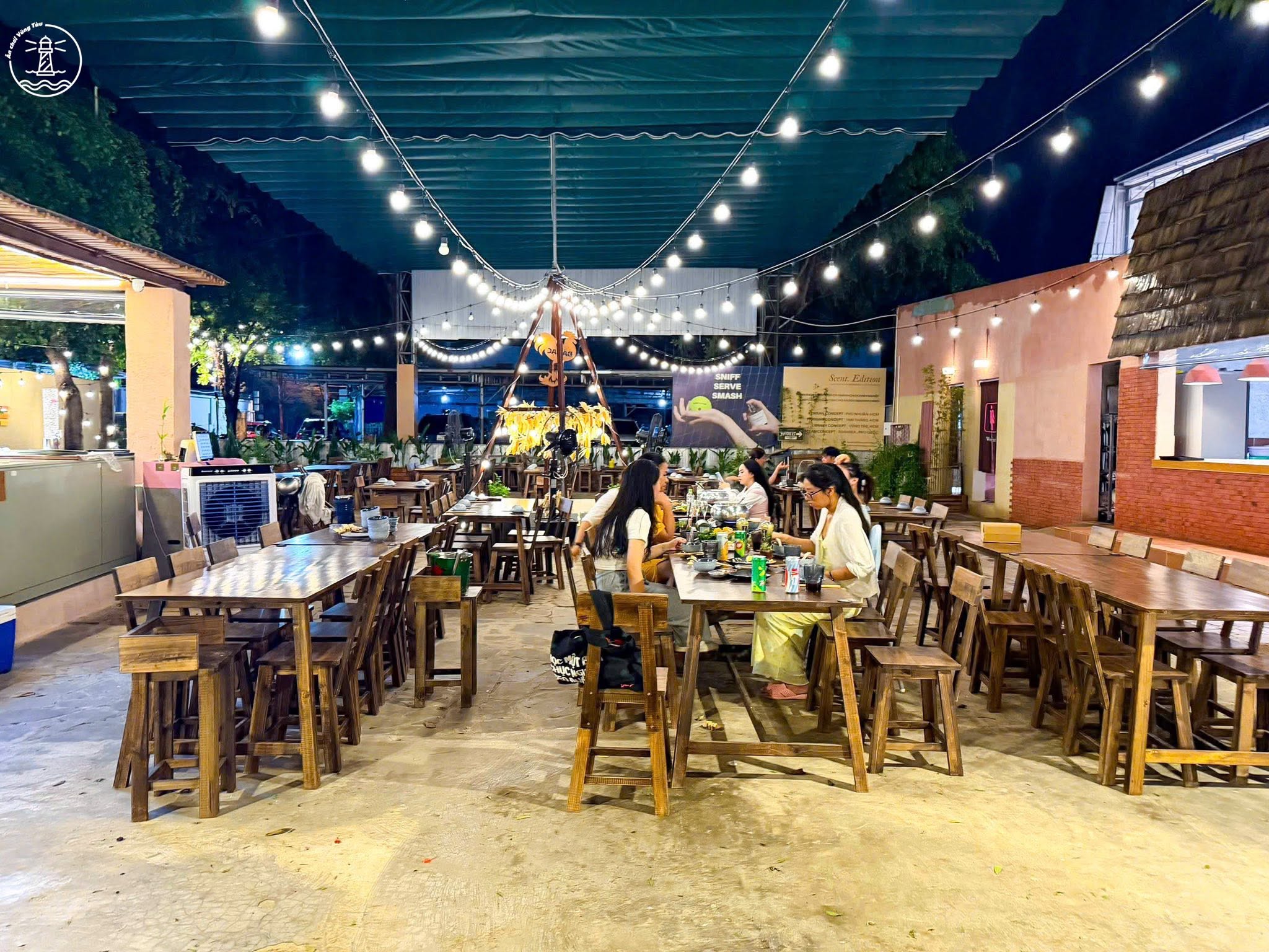 Bếp Ăn Đá Bạc Vũng Tàu: Trải nghiệm lẩu nướng view hồ cực chill - hình 3