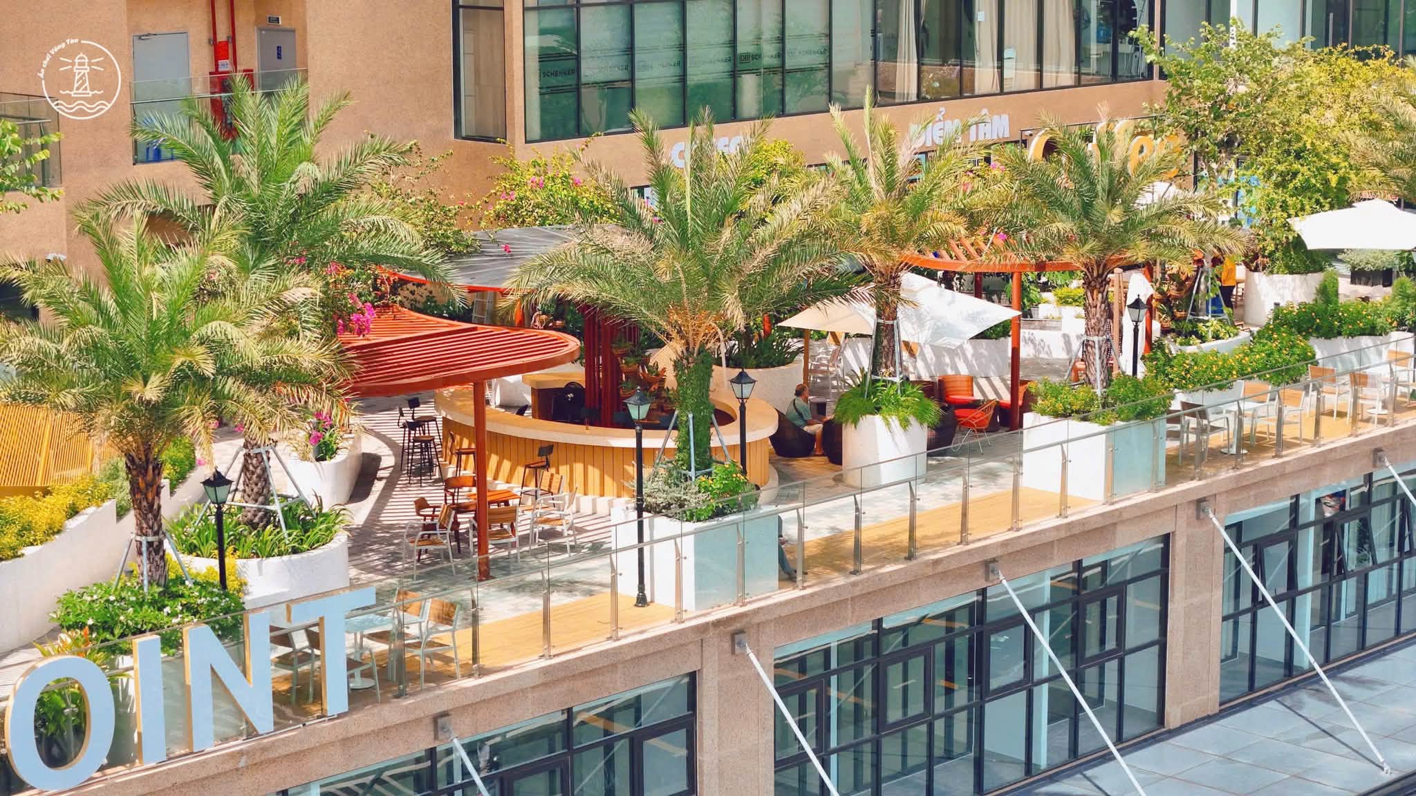 Coffee Vũng Tàu Centre Point: Góc Vườn Treo Ngắm Phố Biển - hình 7