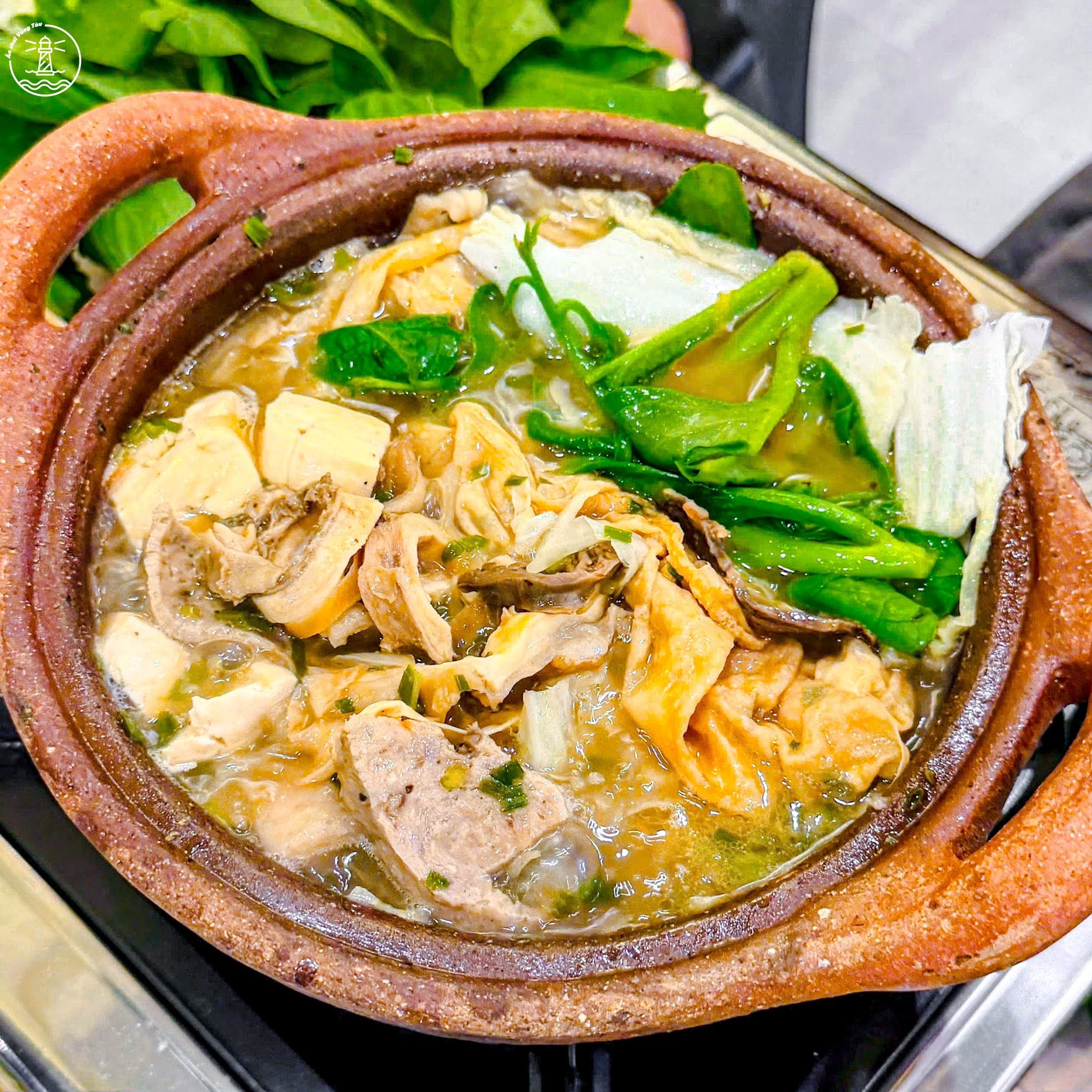 Lẩu bò nồi đất Khô & Bia Vũng Tàu và tảng bò sốt trứng muối - hình 10