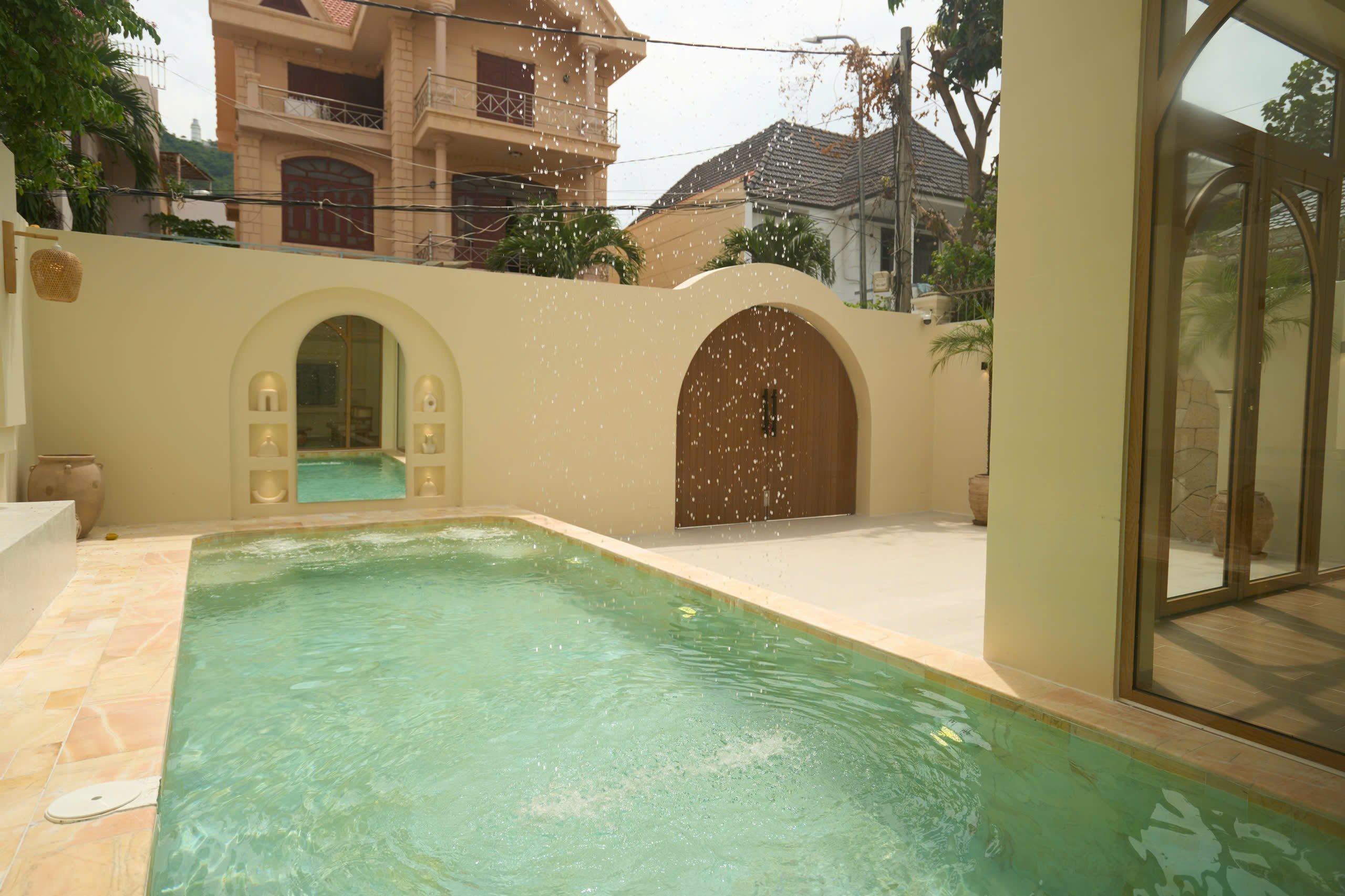 BIỆT THỰ BÃI SAU CASA BLANCA