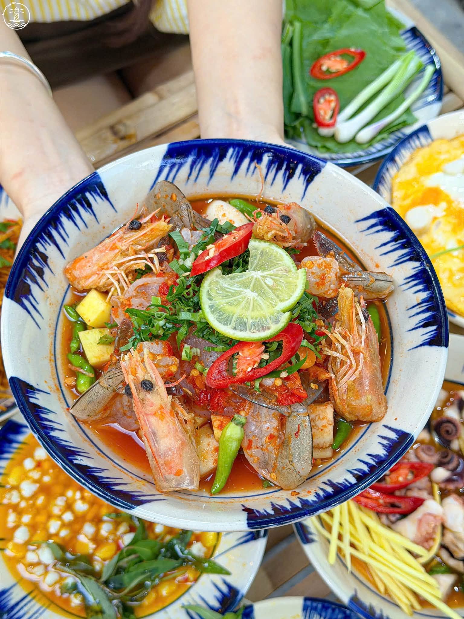 Link Ốc Vũng Tàu review chi tiết menu hải sản và không gian chill - hình 6