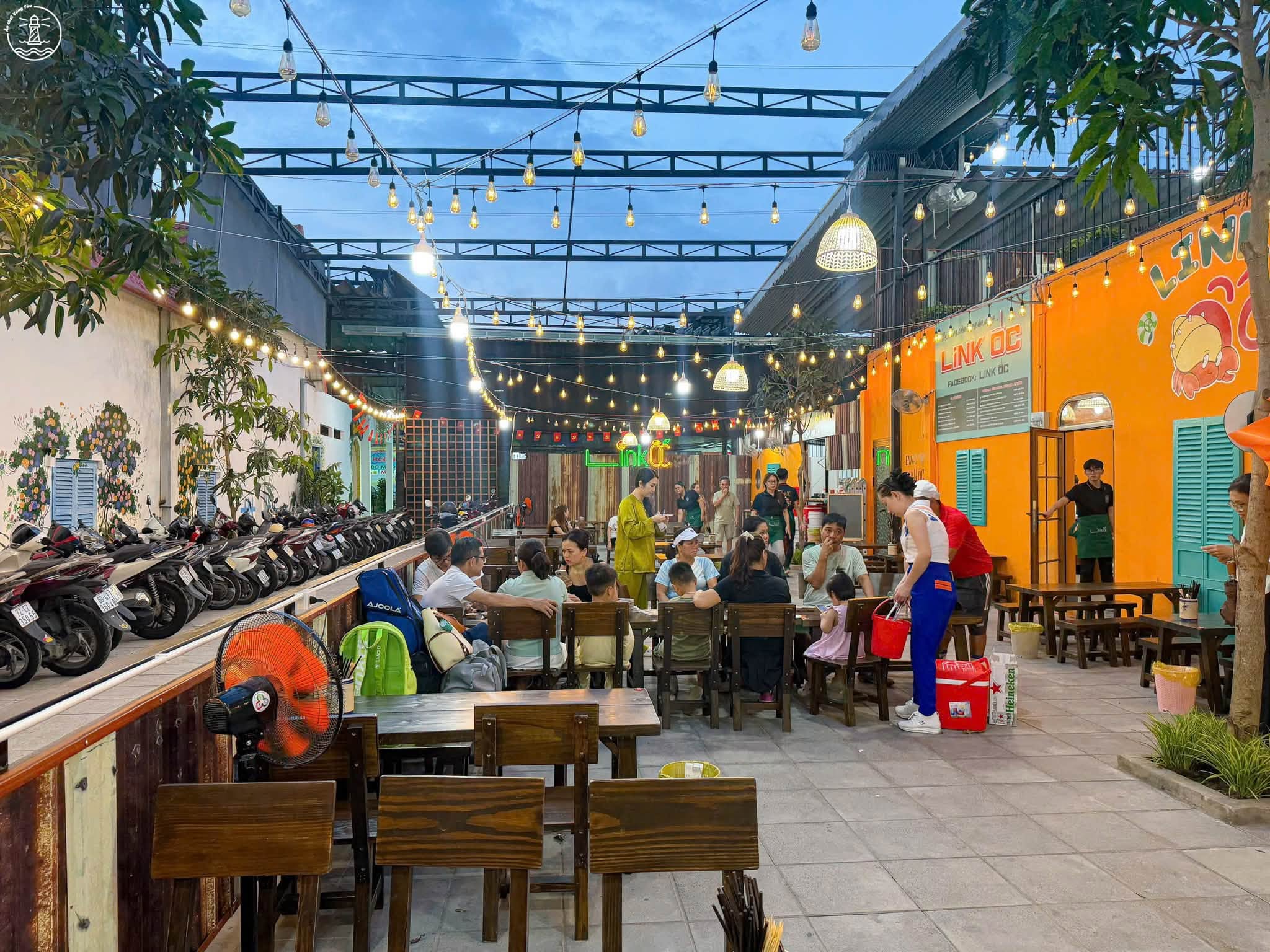 Link Ốc Vũng Tàu review chi tiết menu hải sản và không gian chill - hình 12
