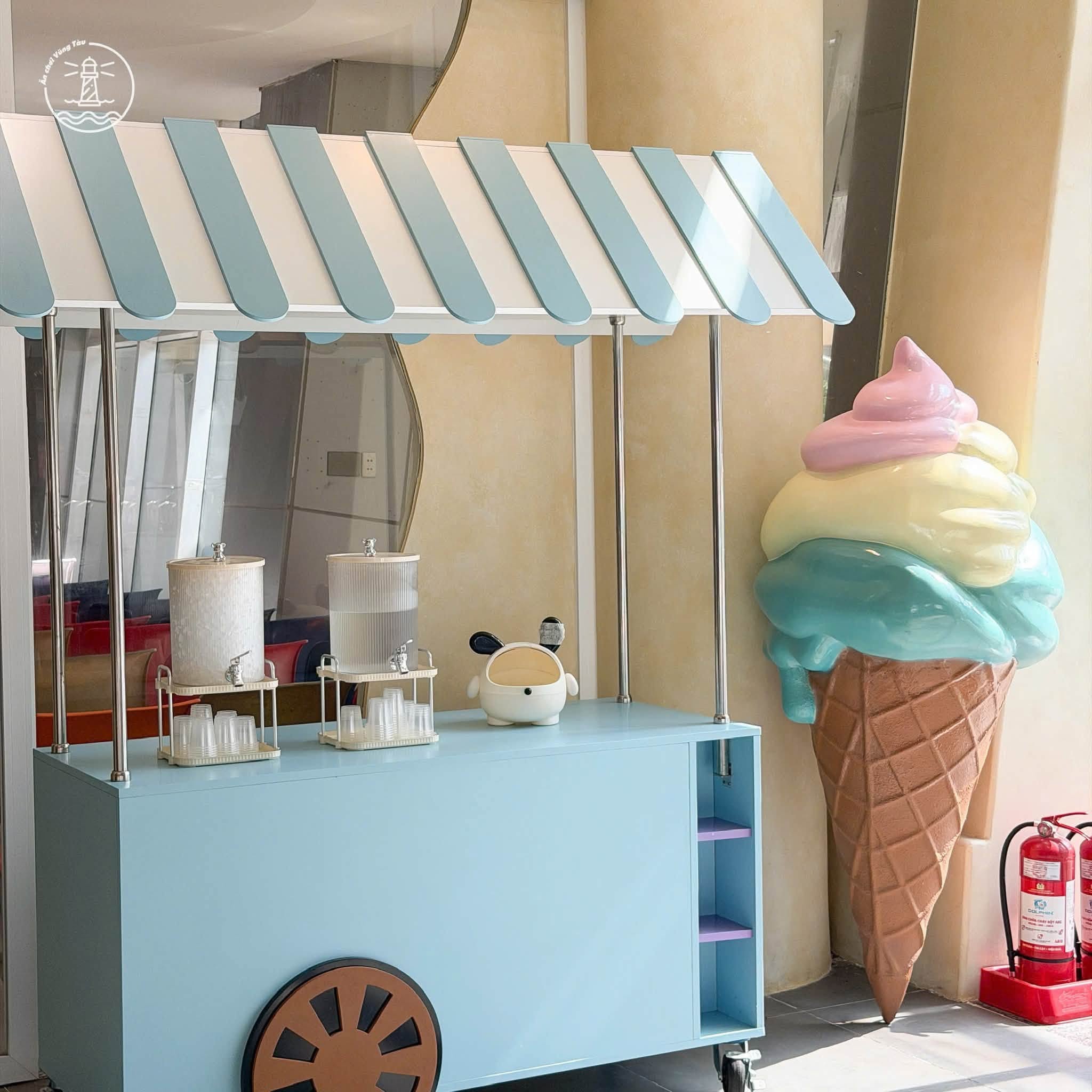 Pier Pop Ice Cream Vũng Tàu: Kem Gelato Pastel Cạnh Bến Tàu - hình 3