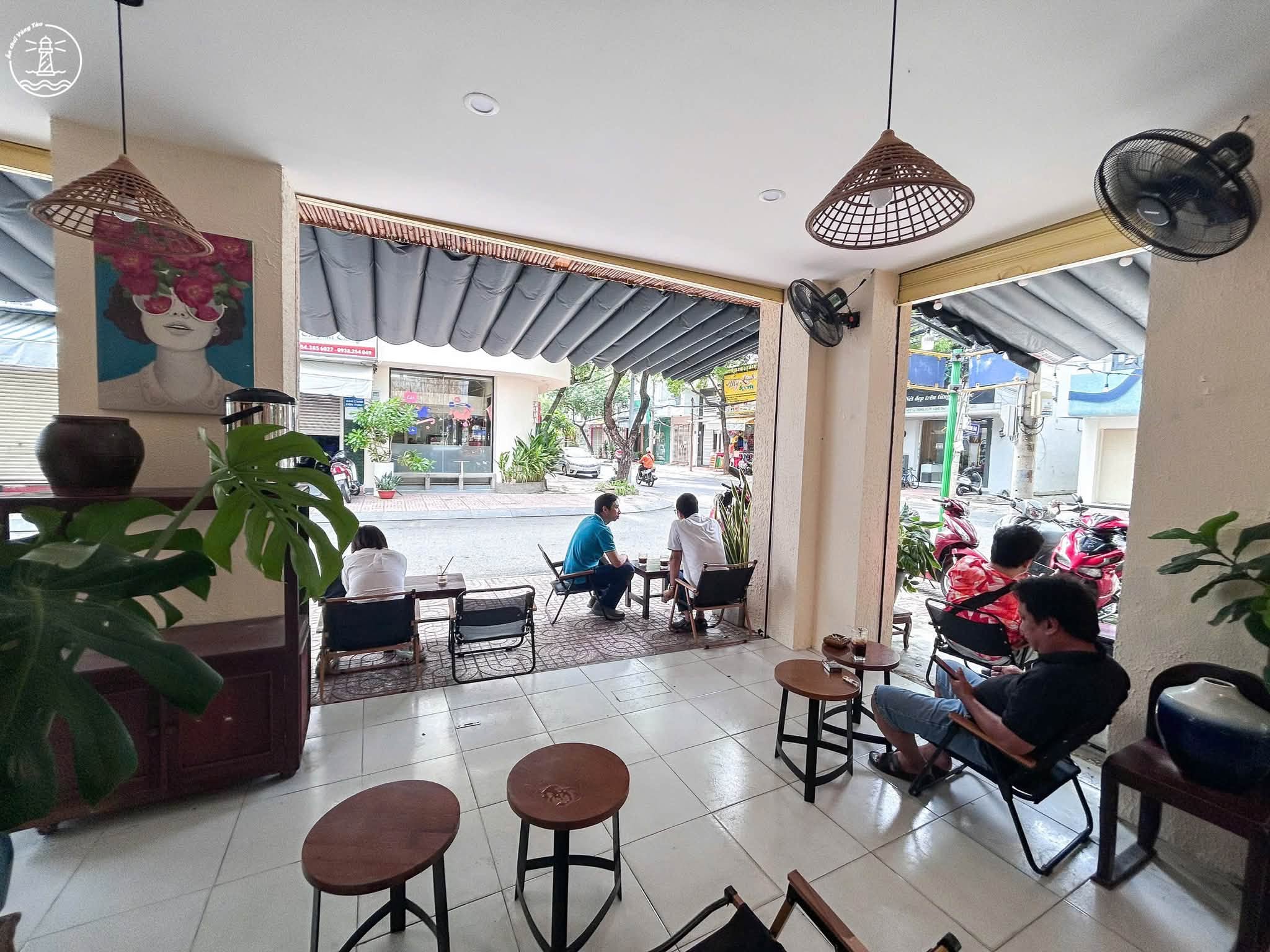 Tiệm Cà Phê Muối Lý Tự Trọng: Góc Local Bình Yên Giữa Phố Thị - hình 2
