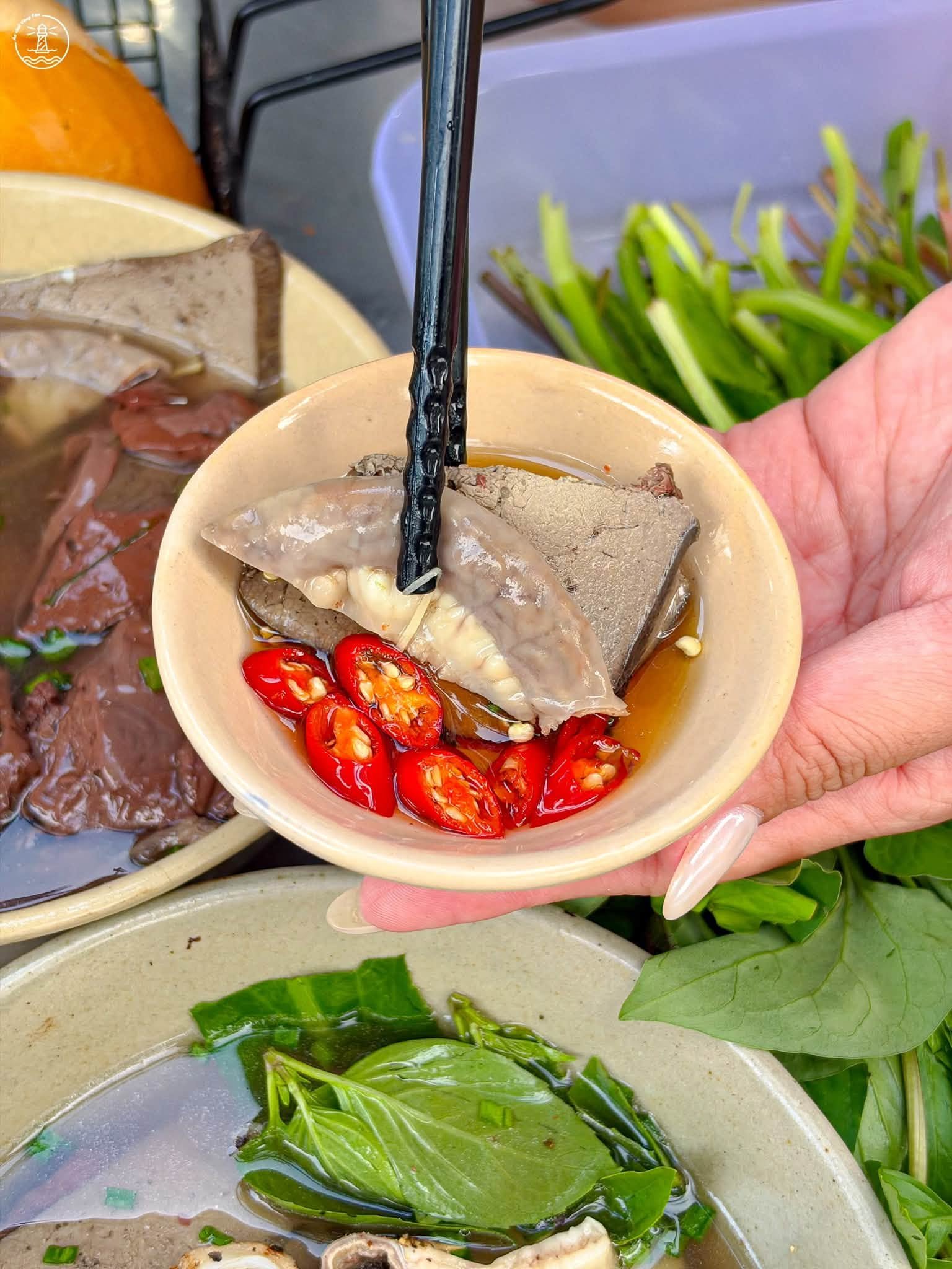 Huyết chưng Xứ Nẫu quán: Điểm đến cho tín đồ ăn vặt Vũng Tàu - hình 5