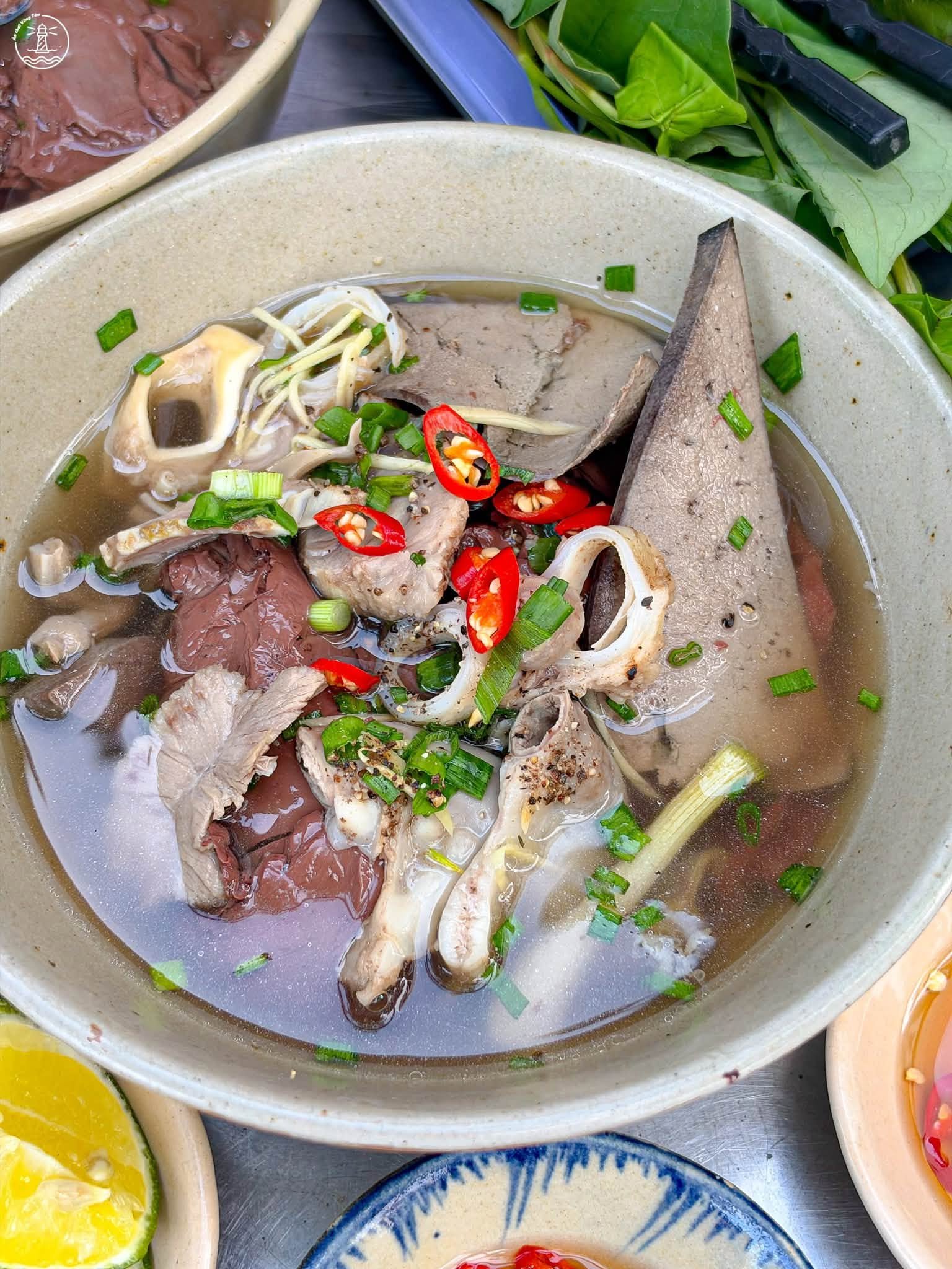 Huyết chưng Xứ Nẫu quán: Điểm đến cho tín đồ ăn vặt Vũng Tàu - hình 4
