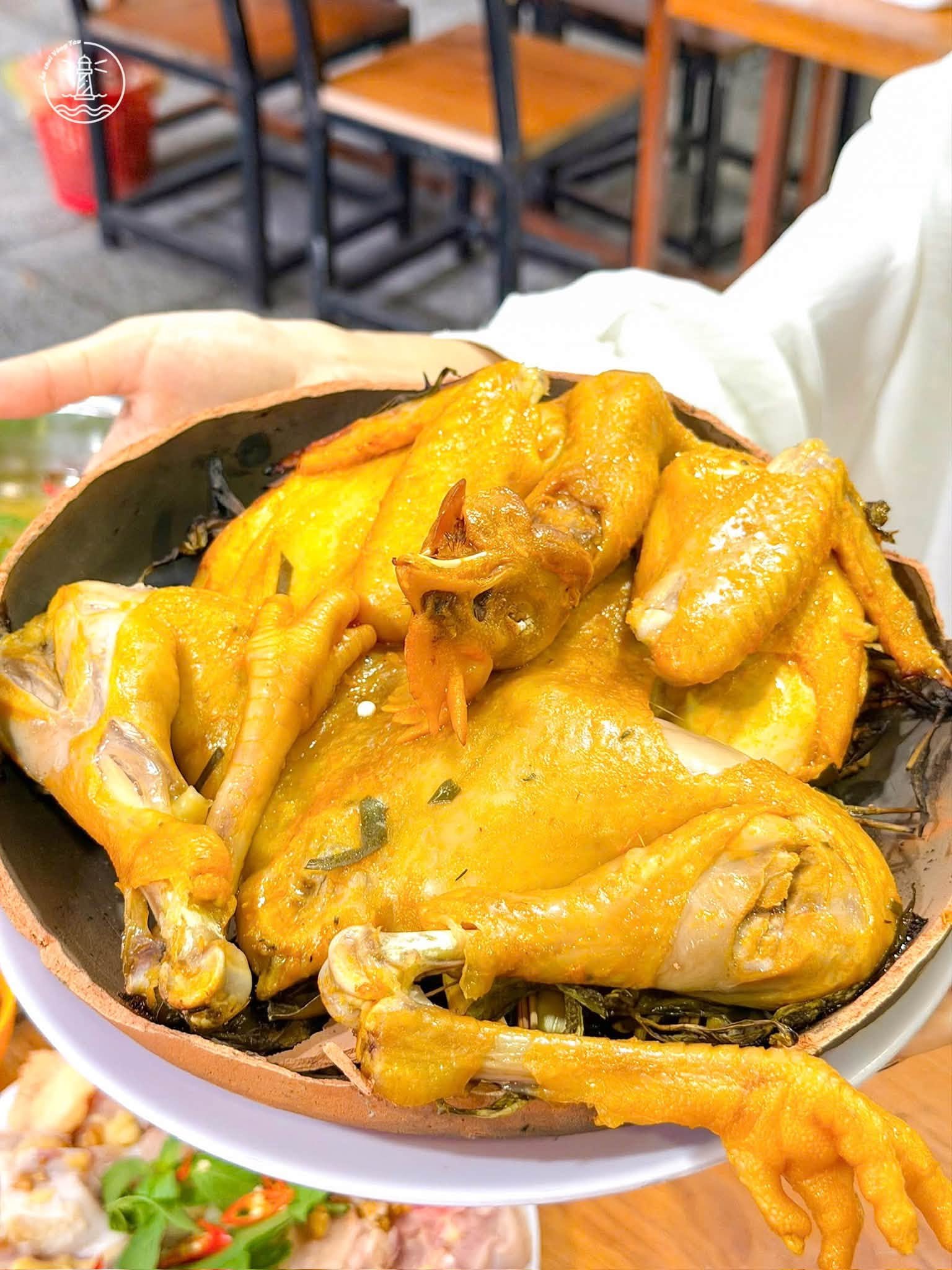 Bánh Khọt Quỳnh Vũng Tàu: Thử gà nướng lu và lẩu gà đậm vị - hình 11