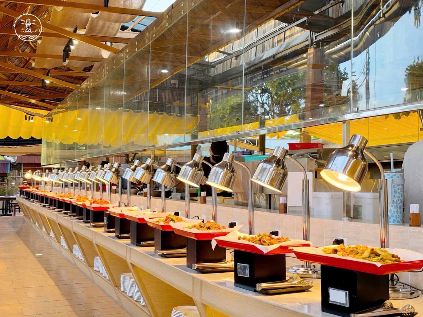Neo Buffet Vũng Tàu: Đại tiệc 100 món hải sản và sushi đủ đầy - hình 2