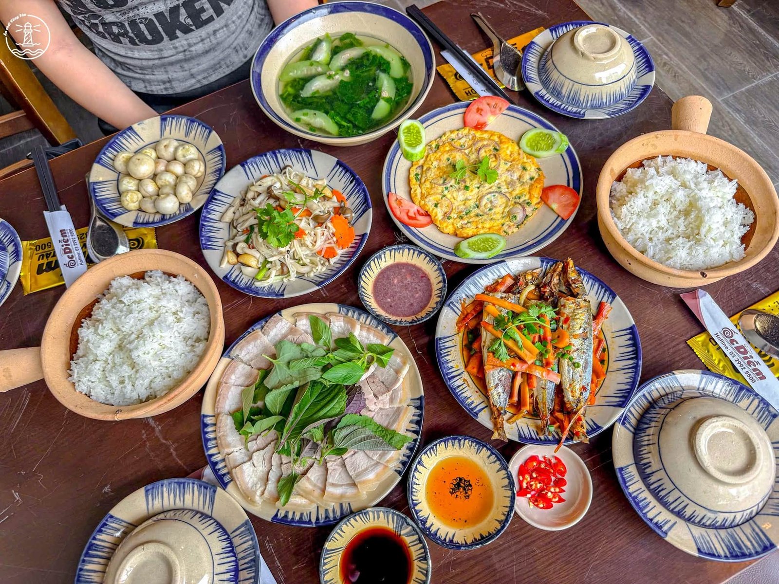 Cơm trưa máy lạnh Vũng Tàu 65k tròn vị cơm nhà tại Ốc Diễm - hình 5
